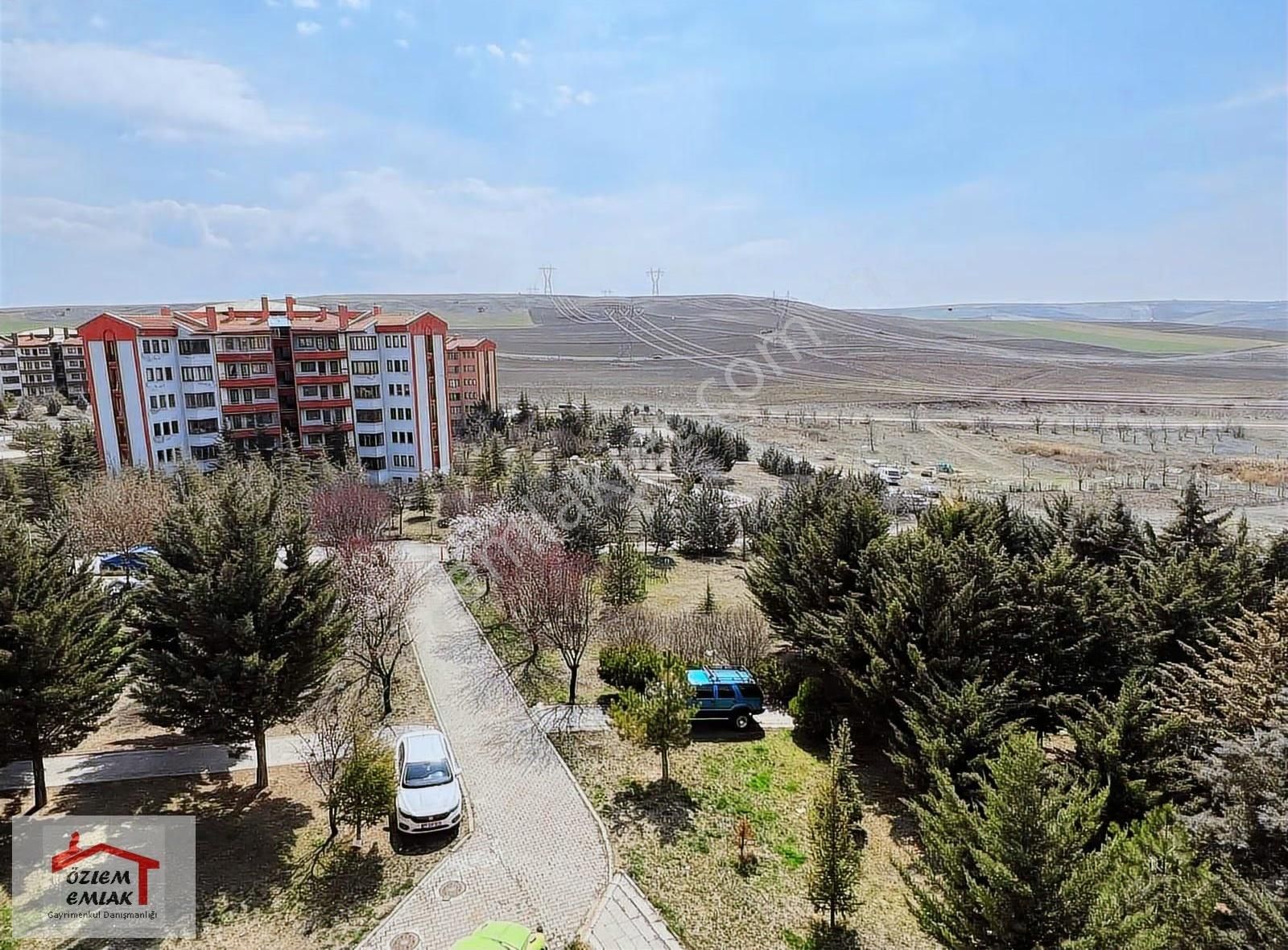 Taymek Karşısı Yapılı 4+1 Ara Kat Daire - Görsel 8