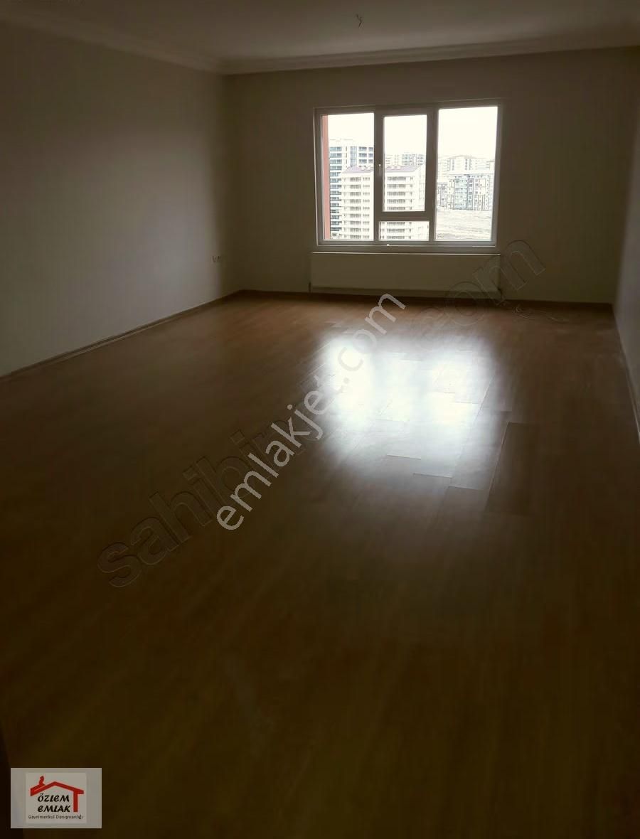 Yaşamkent Park Loca Sitesinde Kiralık Ara Kat Daire - Görsel 11