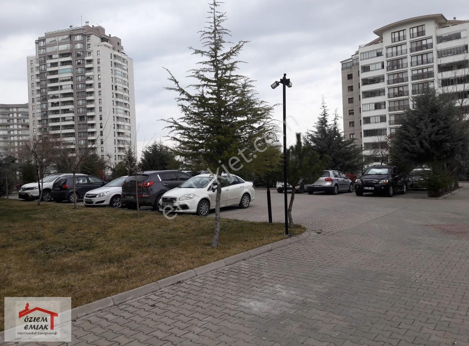 Yaşamkent Park Loca Sitesinde Kiralık Ara Kat Daire - Görsel 8
