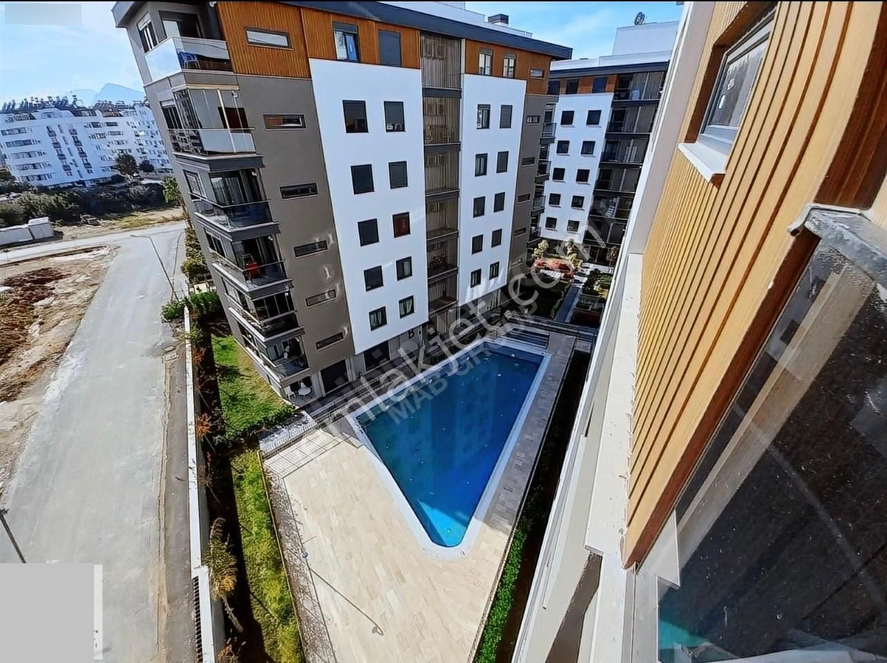 Konyaaltı Uncalı Mahallesinde Havuzlu Güvenlikli Sitede Doğalgaz Kombili 2 +1 Daire - Görsel 16