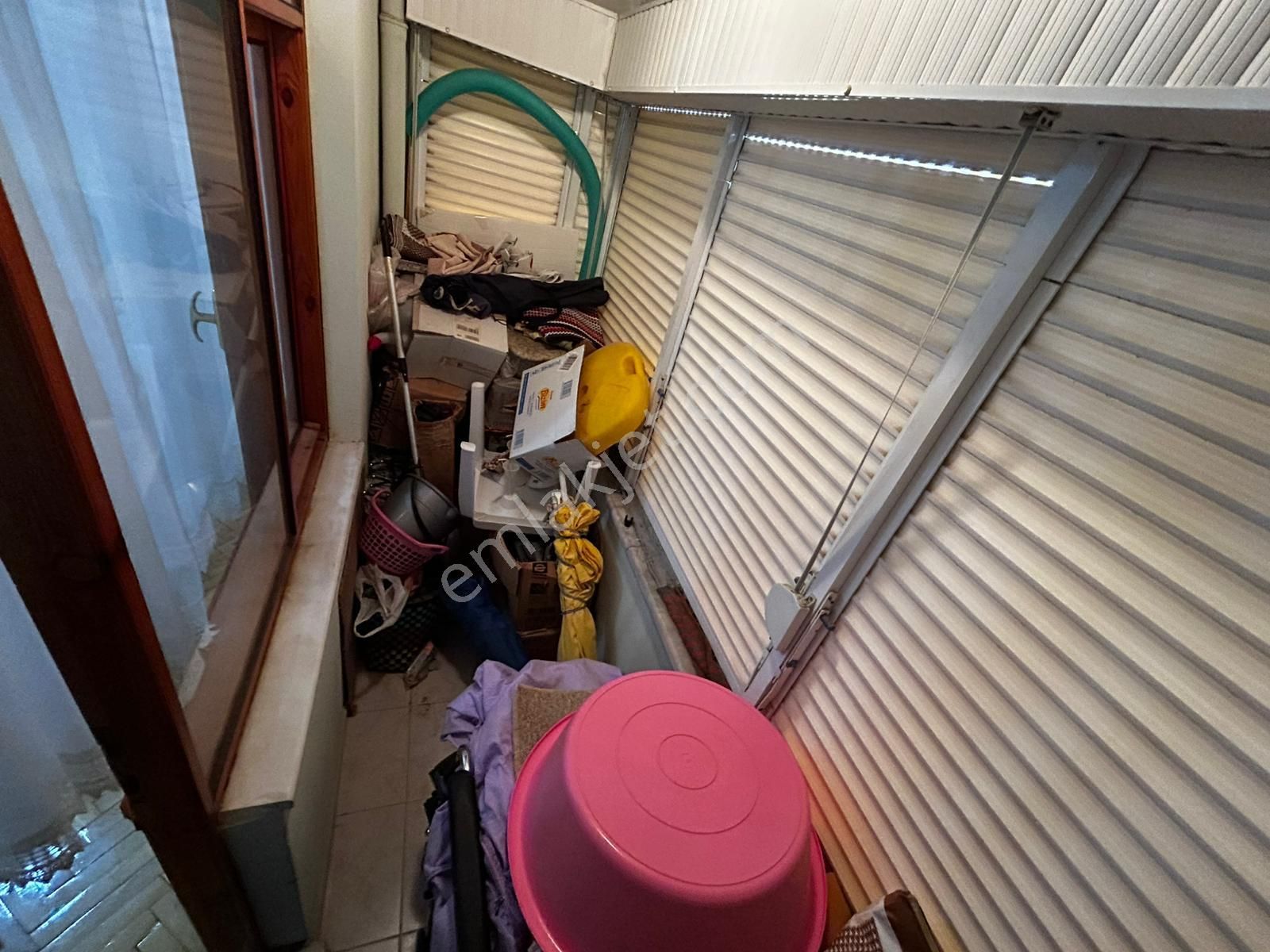 Yükselden Altınoluk Merkezde Öncephe Arakat Ayrı Mutfak 2+1daire - Görsel 28