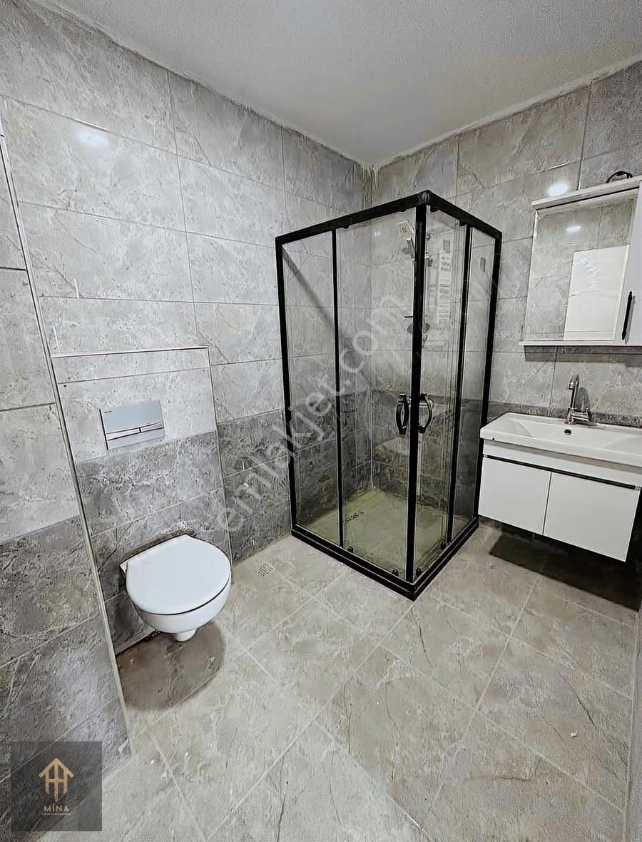 Yüksek Tavan Sıfır Ön Cephe Metrobüse 1dk Mesafede 4+2 - Görsel 11