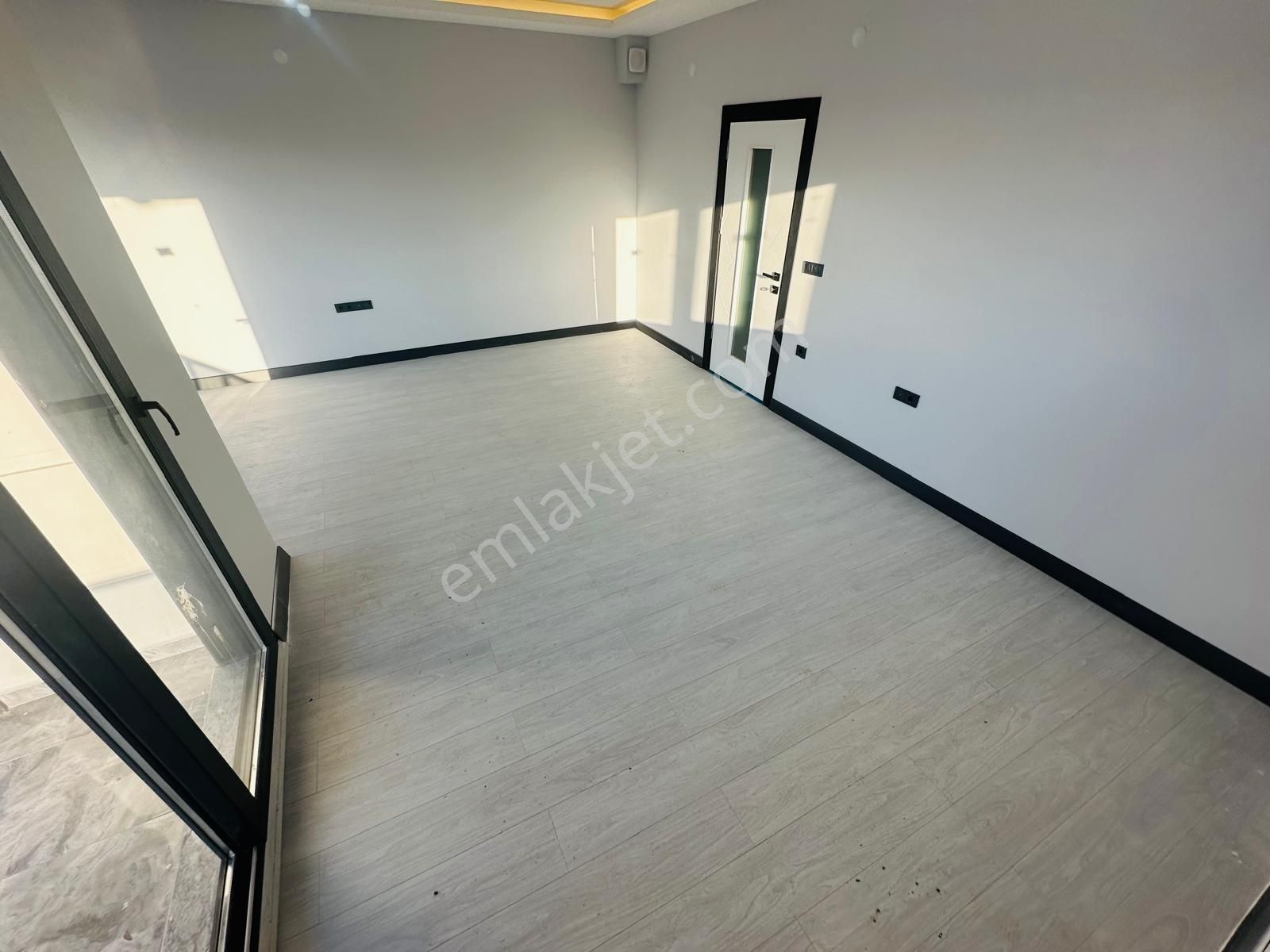 Kumsaldan Akçayda Denize 500m İstenilen Konuma Sahip_3+1_dubleks - Görsel 12