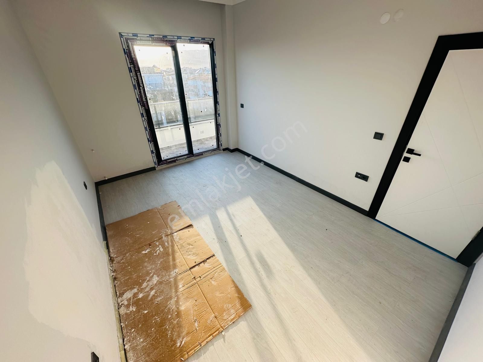 Kumsaldan Akçayda Denize 500m İstenilen Konuma Sahip_3+1_dubleks - Görsel 13