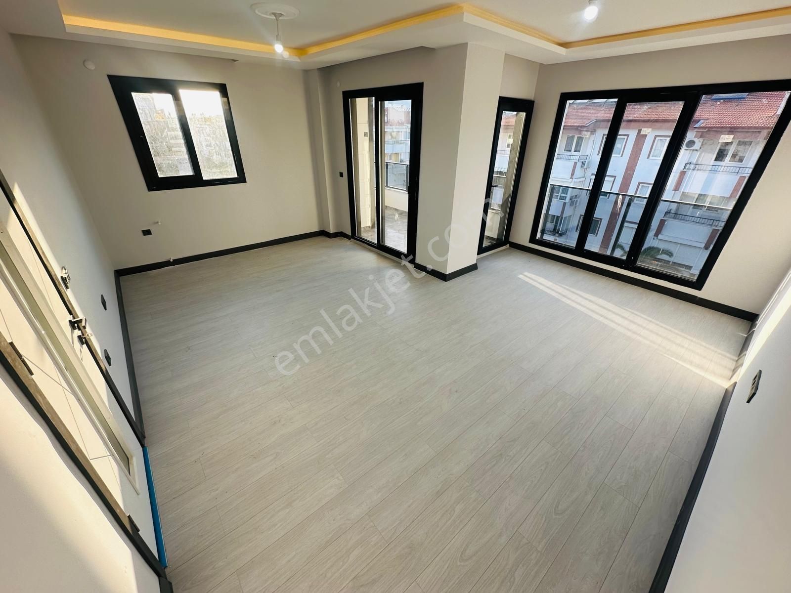 Kumsaldan Akçayda Denize 500m İstenilen Konuma Sahip_3+1_dubleks - Görsel 2