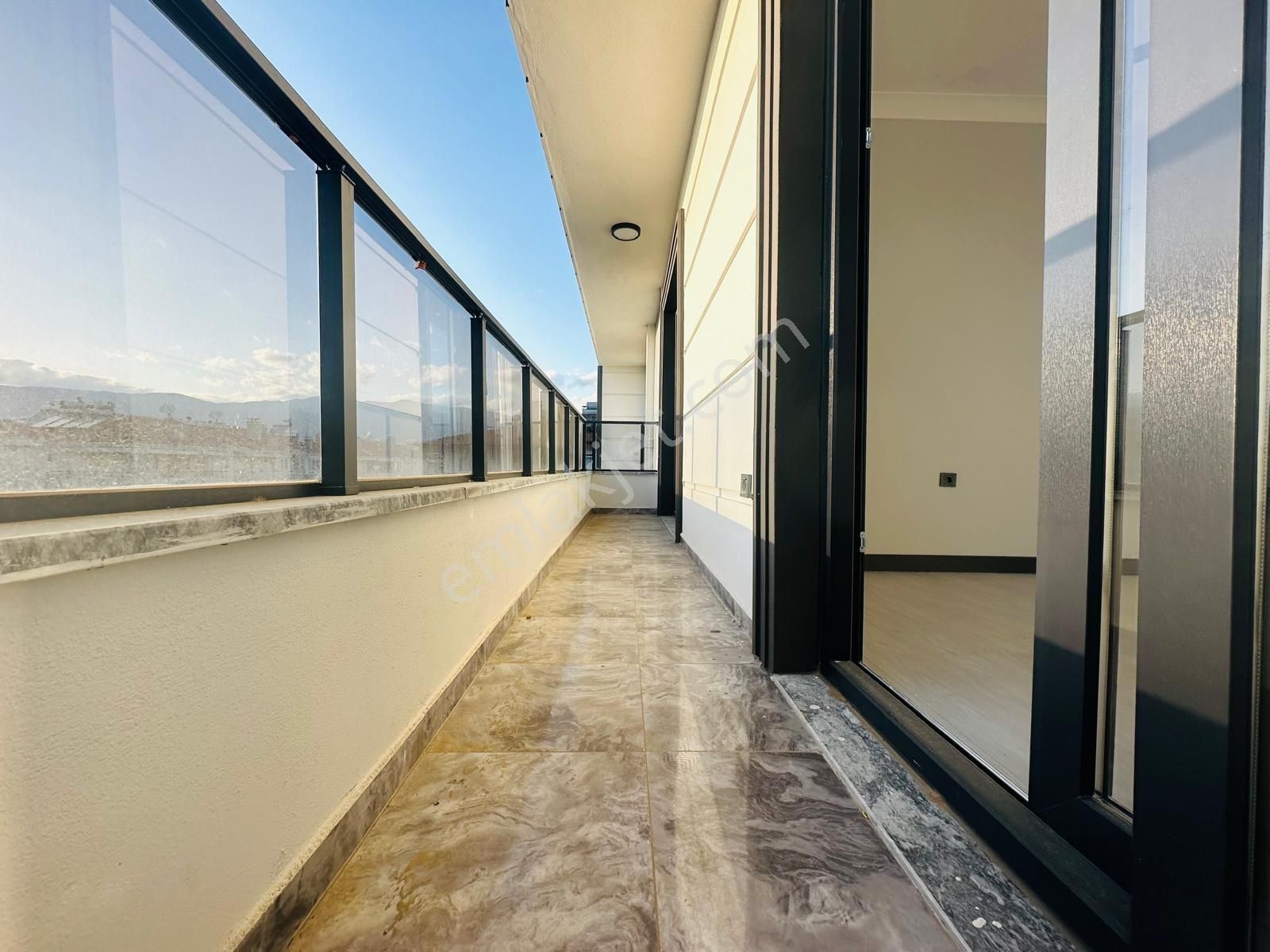 Kumsaldan Akçayda Denize 500m İstenilen Konuma Sahip_3+1_dubleks - Görsel 27