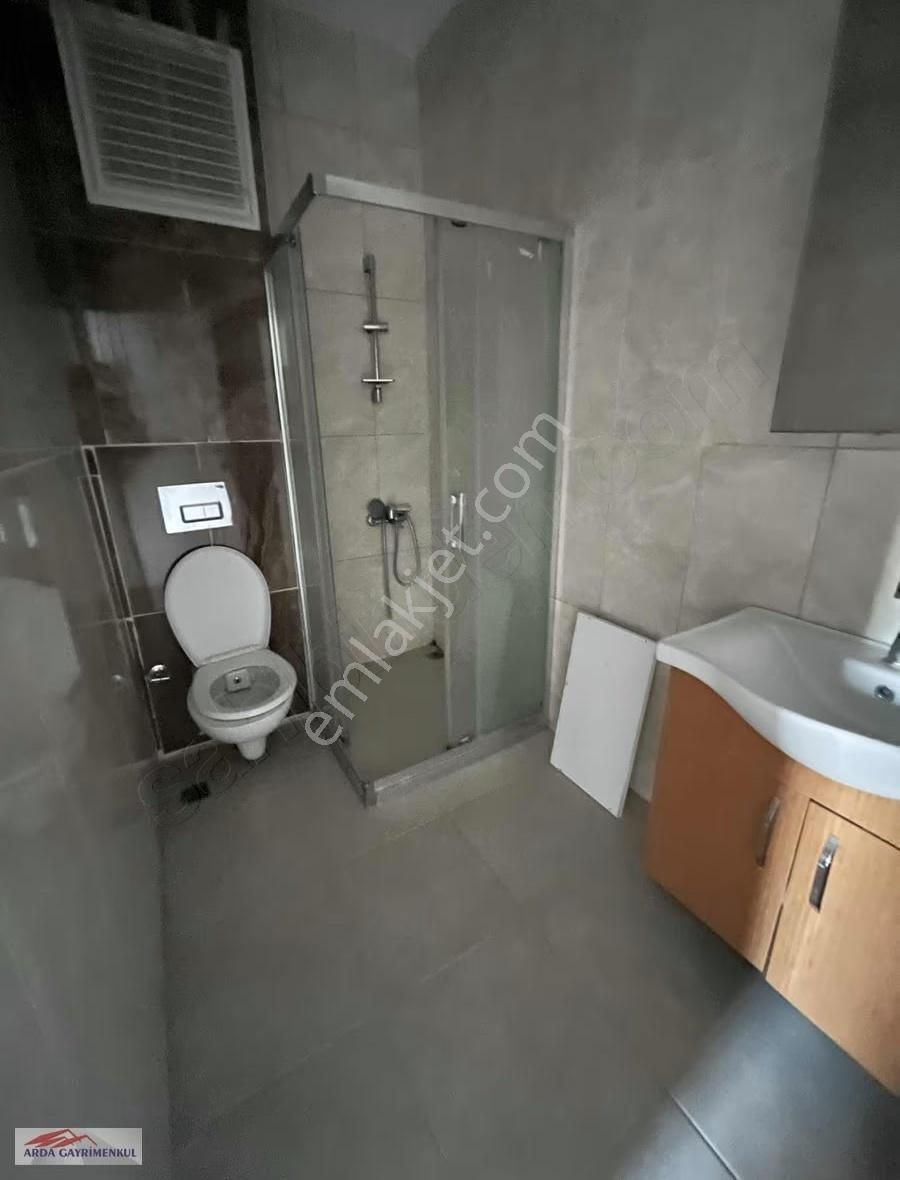 Ümraniye Elmalıkent Mh Site İçi Satılık 2+1 Güzel Konum - Görsel 18
