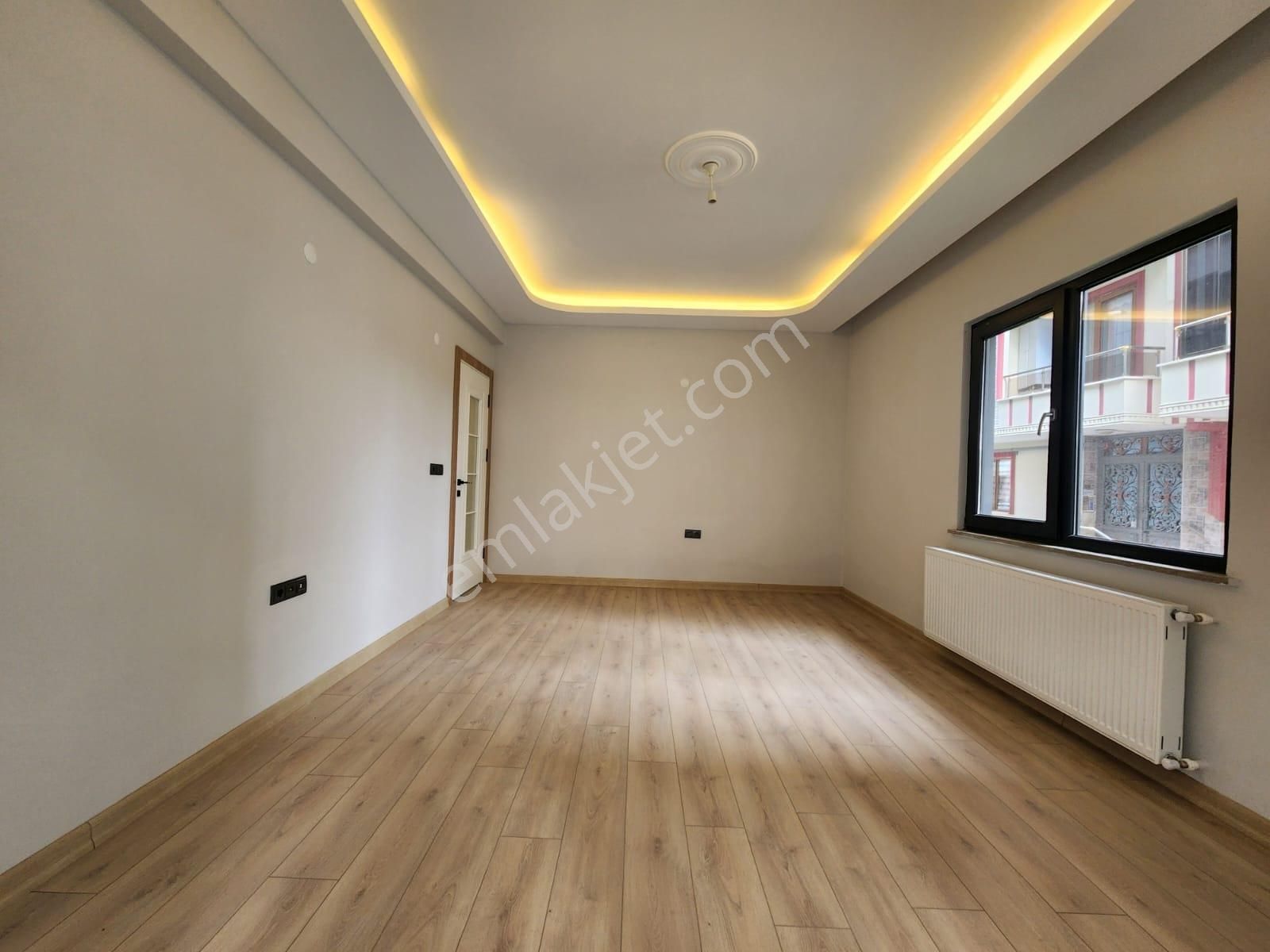 Sadece Kumsaldan Altınkumda Tasarımıyla Büyüleyen_2+1_lüx Daire* - Görsel 2