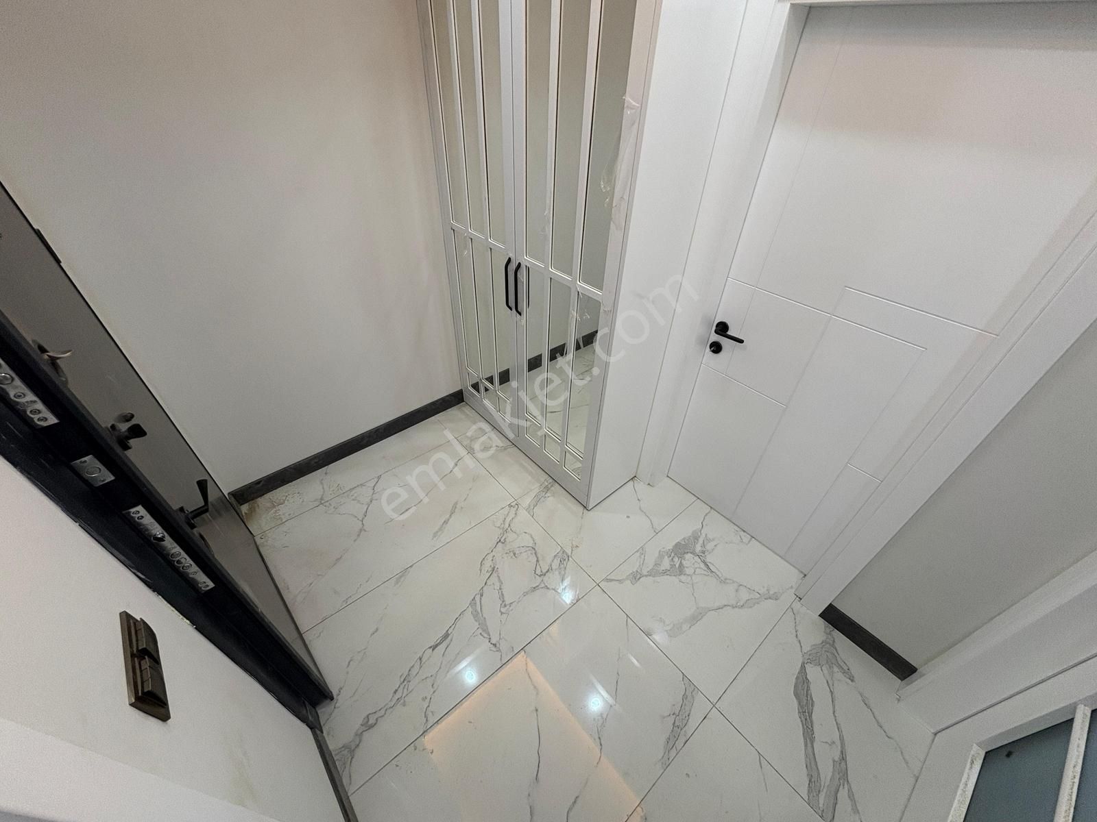 Kumsaldan Akçayda Yatırım İçin Fırsat Kullanışlı_1+1_sıfır Daire - Görsel 21