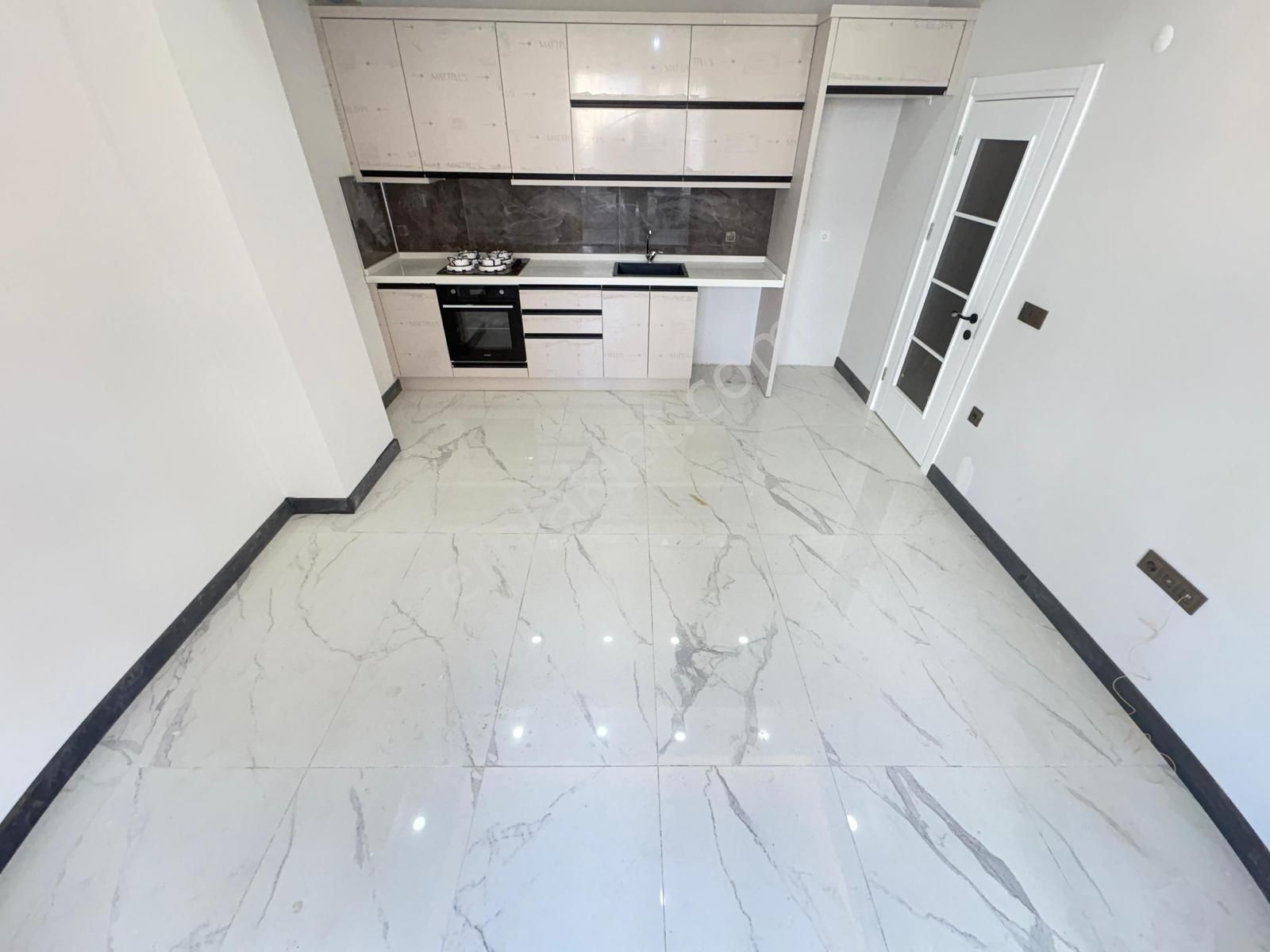 Kumsaldan Akçayda Yatırım İçin Fırsat Kullanışlı_1+1_sıfır Daire - Görsel 25