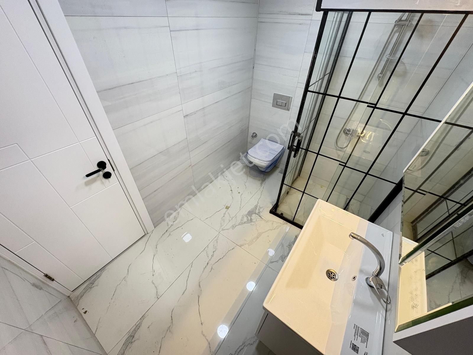 Kumsaldan Akçayda Yatırım İçin Fırsat Kullanışlı_1+1_sıfır Daire - Görsel 16