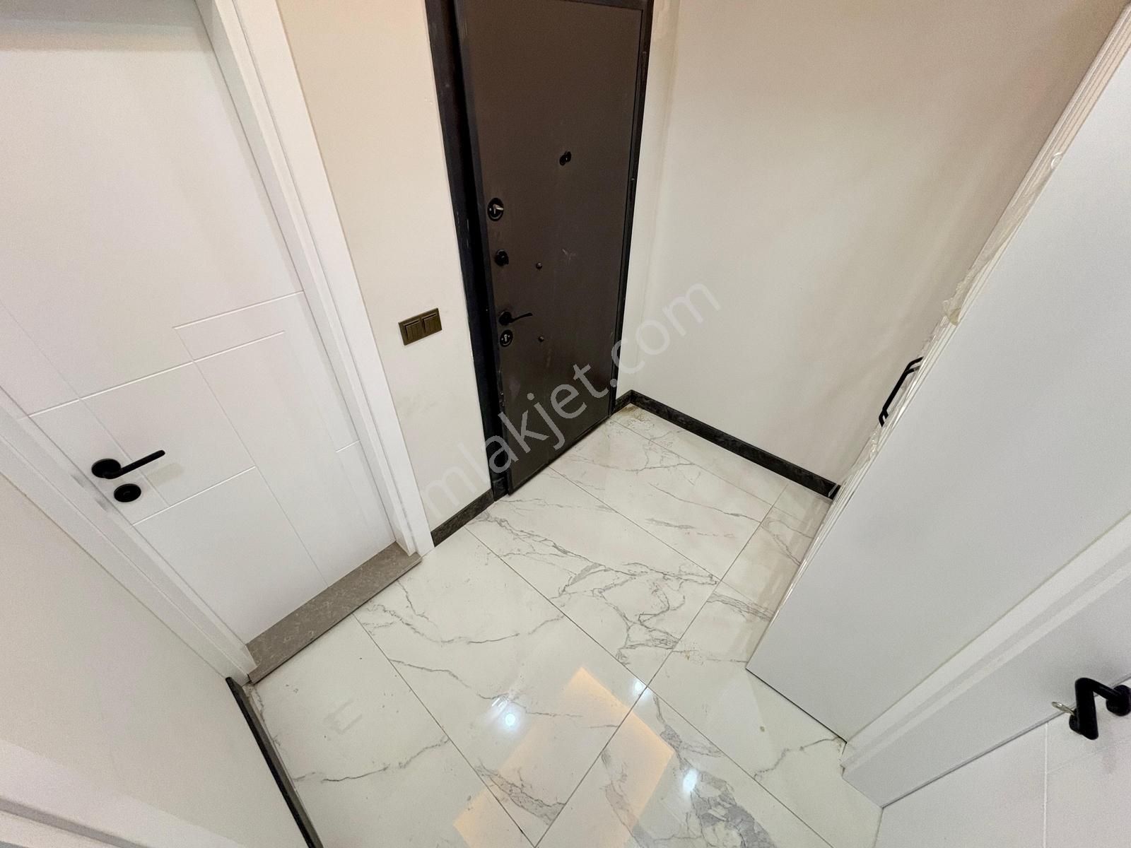 Kumsaldan Akçayda Yatırım İçin Fırsat Kullanışlı_1+1_sıfır Daire - Görsel 33