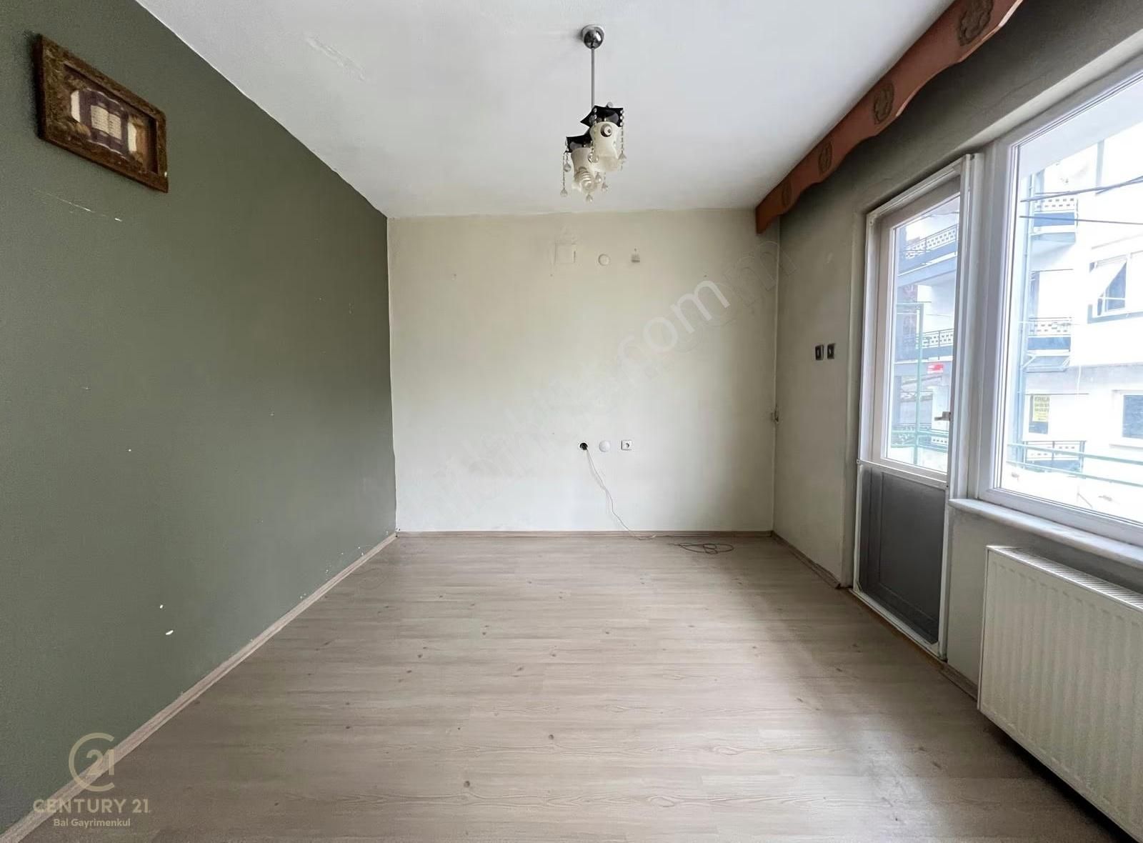 C21 Bal'dan Nef Yakını Ara Kat 2+1 Daire - Görsel 15