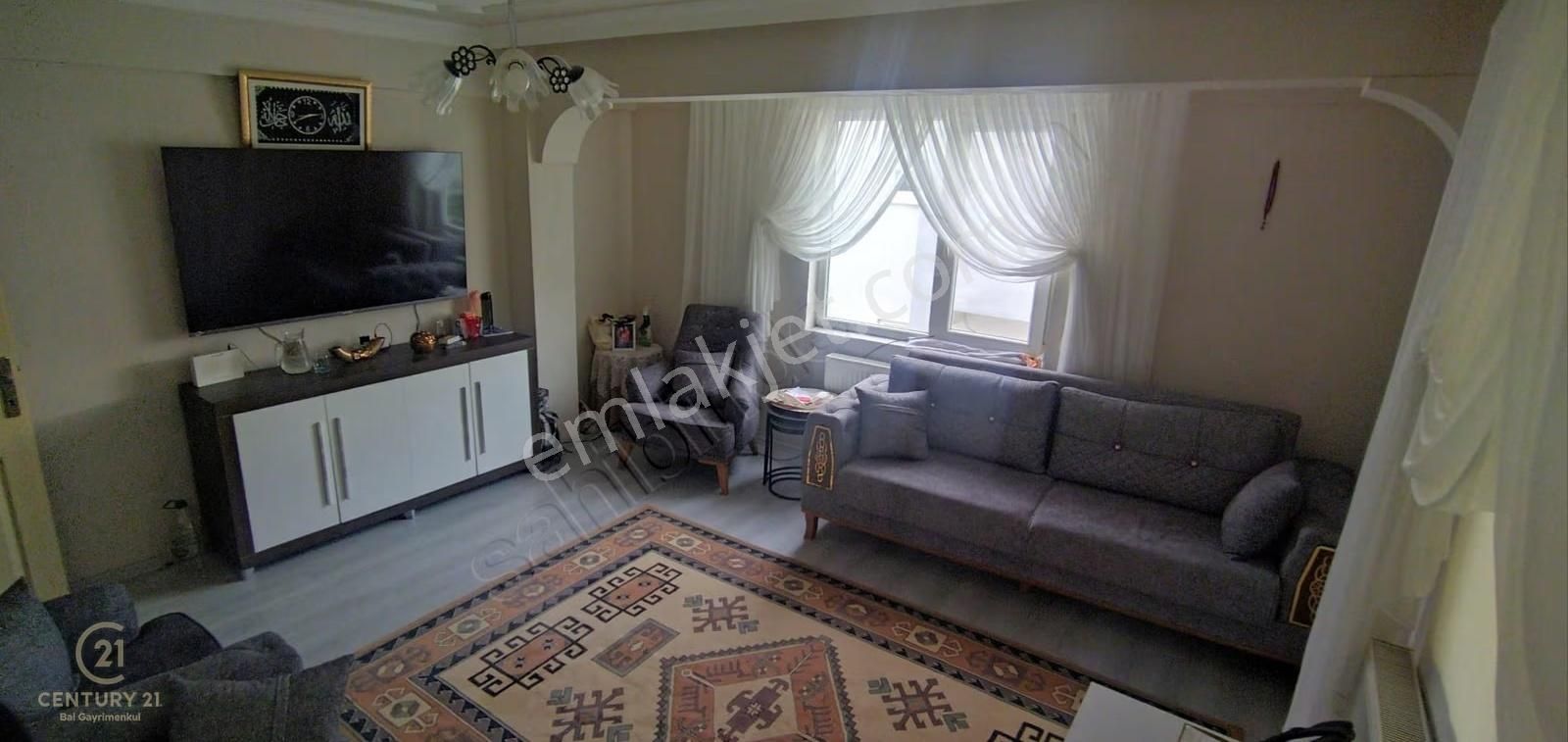 C21 Bal'dan Sütlücede, Şehir Manzaralı,geniş Satılık 2+1 Daire - Görsel 3