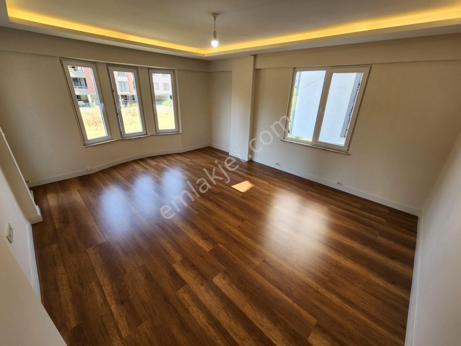 Kumsaldan Altınkumda Denize 700 Mt Masrafsız_3+1_ön Cephe Daire* - Görsel 5
