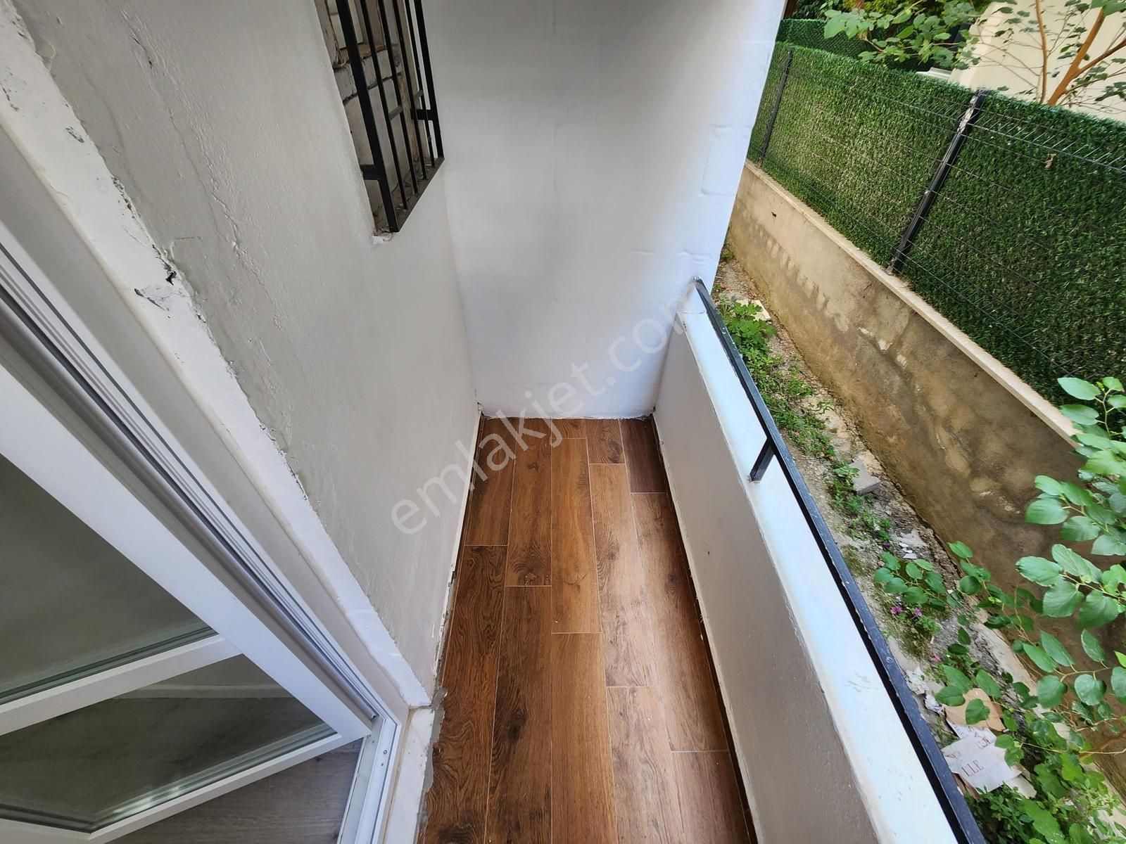Kumsaldan Altınkumda Denize 150mt Çift Balkonlu_2+1_ferah Daire* - Görsel 31