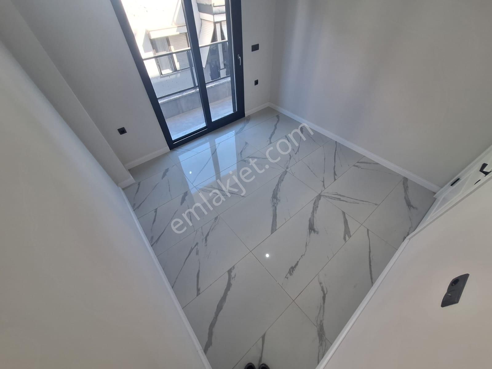 Kumsaldan İkizçayda Cadde Üzerinde Denize 50 Mt_2+1_sıfır Daire! - Görsel 4