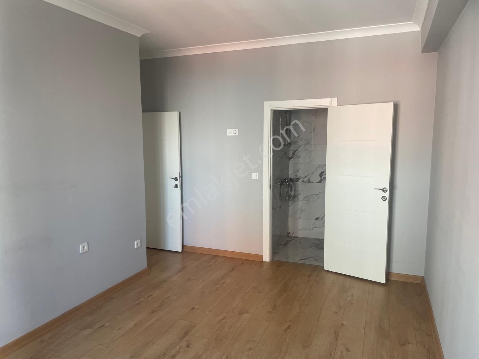 Altayçeşme Mh. Rosa Delux Sıtesı Peyzaja Hakım Kıralık 3+1 Daıre - Görsel 12
