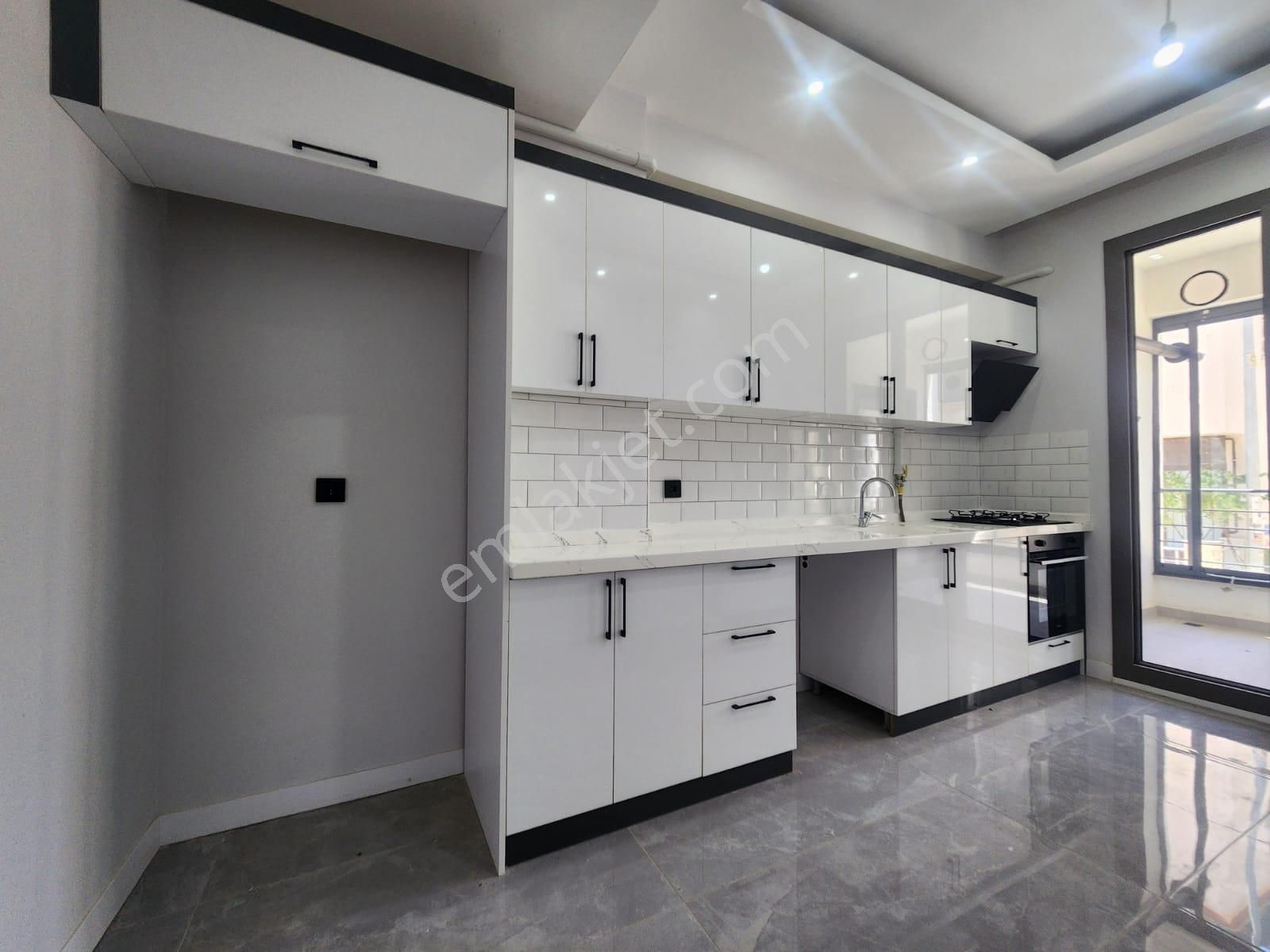 Kumsaldan Akçayda Ebeveyn Banyolu Cam Balkonlu_2+1_öncephe Daire - Görsel 7