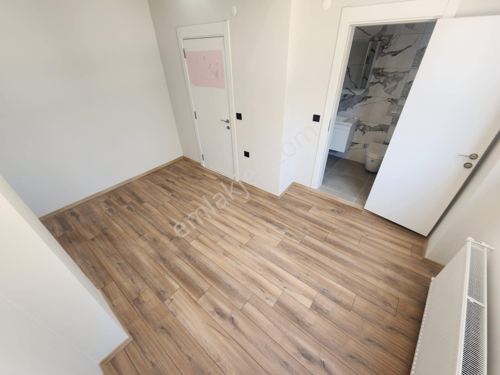 Kumsaldan Akçayda Ebeveyn Banyolu Cam Balkonlu_2+1_öncephe Daire - Görsel 35