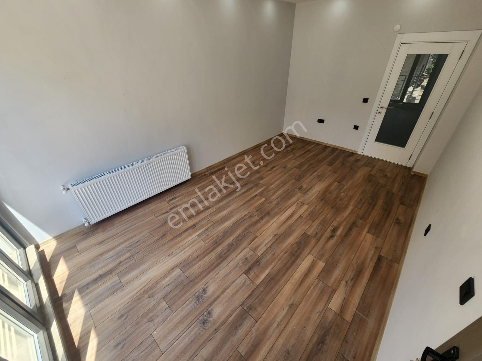 Kumsaldan Akçayda Ebeveyn Banyolu Cam Balkonlu_2+1_öncephe Daire - Görsel 11