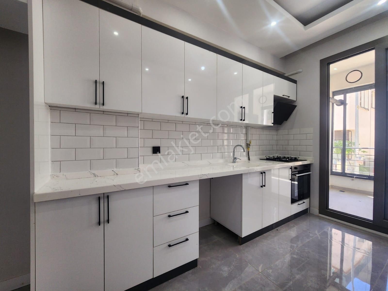 Kumsaldan Akçayda Ebeveyn Banyolu Cam Balkonlu_2+1_öncephe Daire - Görsel 18