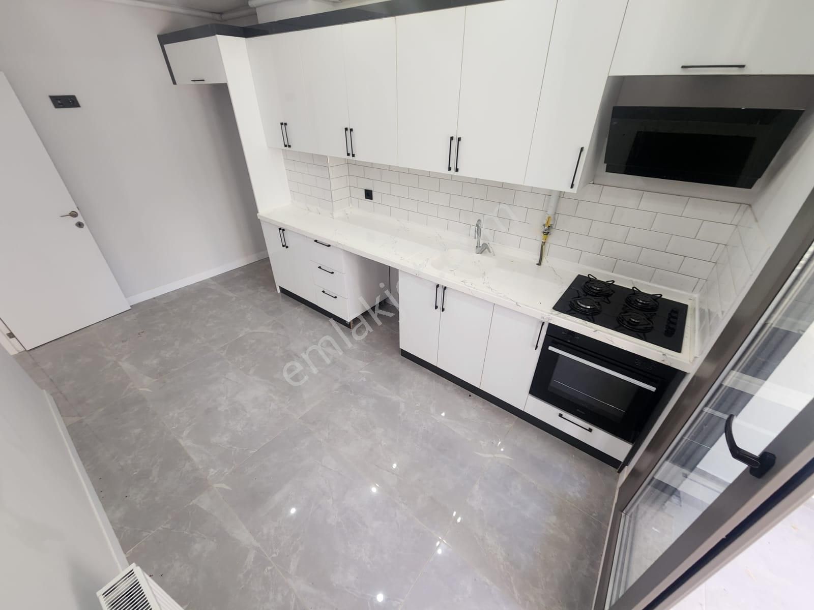 Kumsaldan Akçayda Ebeveyn Banyolu Cam Balkonlu_2+1_öncephe Daire - Görsel 21