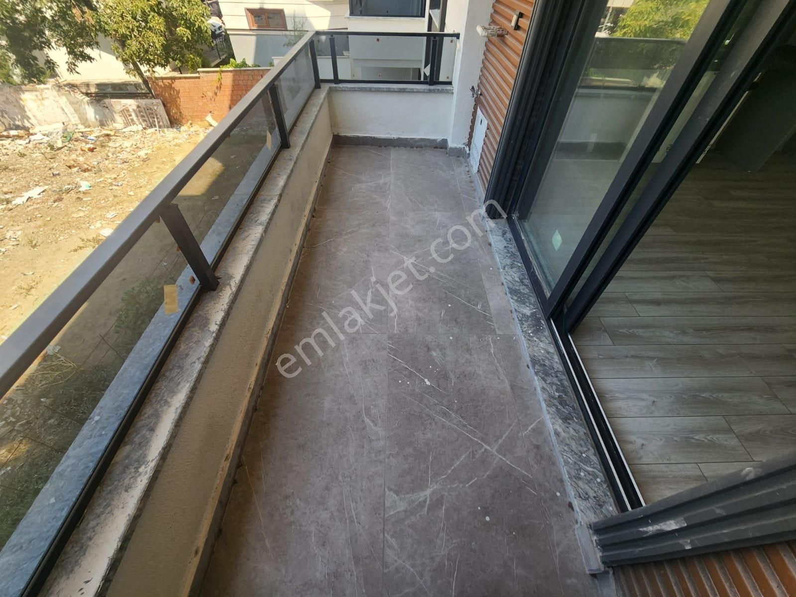 Kumsaldan Akçayda Merkezi Konumda Denize 50 Mt_1+1_sıfır Daire - Görsel 9