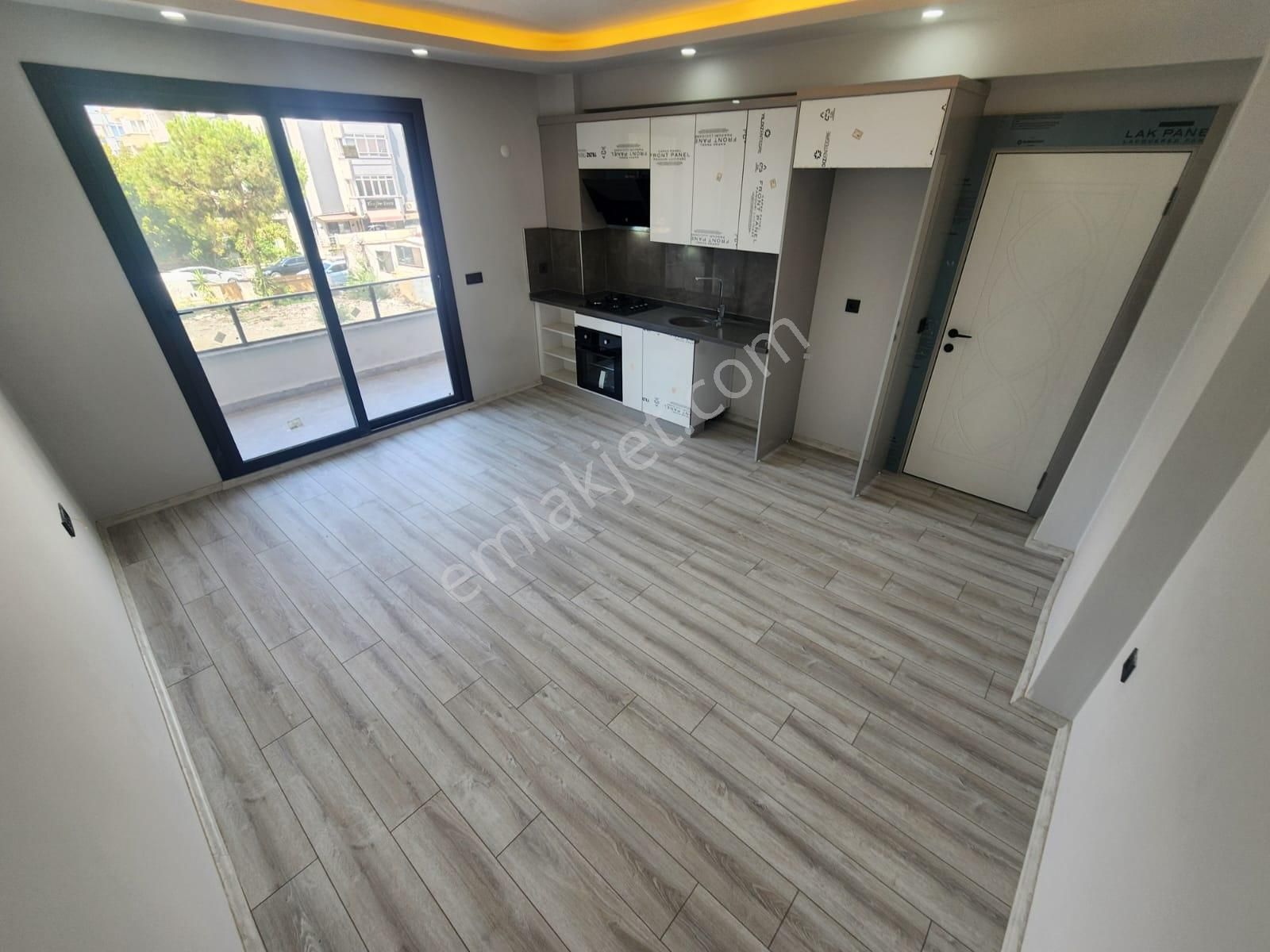 Kumsaldan Akçayda Merkezi Konumda Denize 50 Mt_1+1_sıfır Daire - Görsel 31