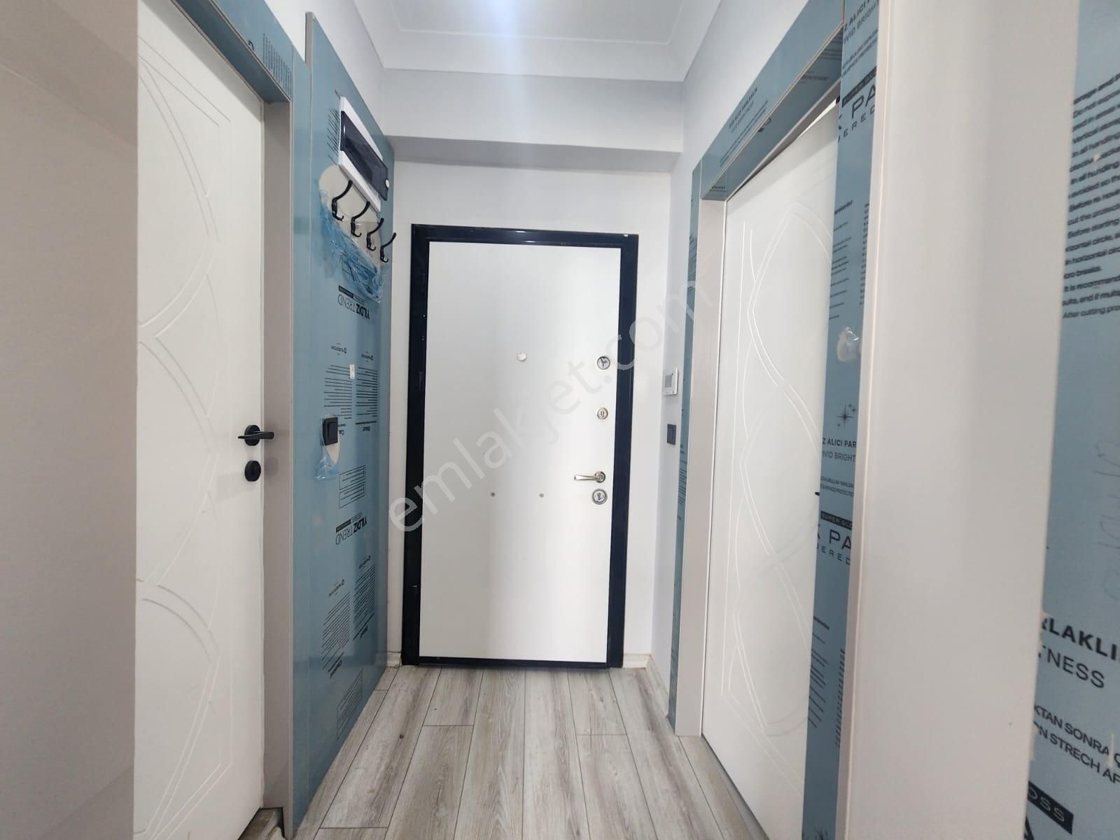 Kumsaldan Akçayda Merkezi Konumda Denize 50 Mt_1+1_sıfır Daire - Görsel 35