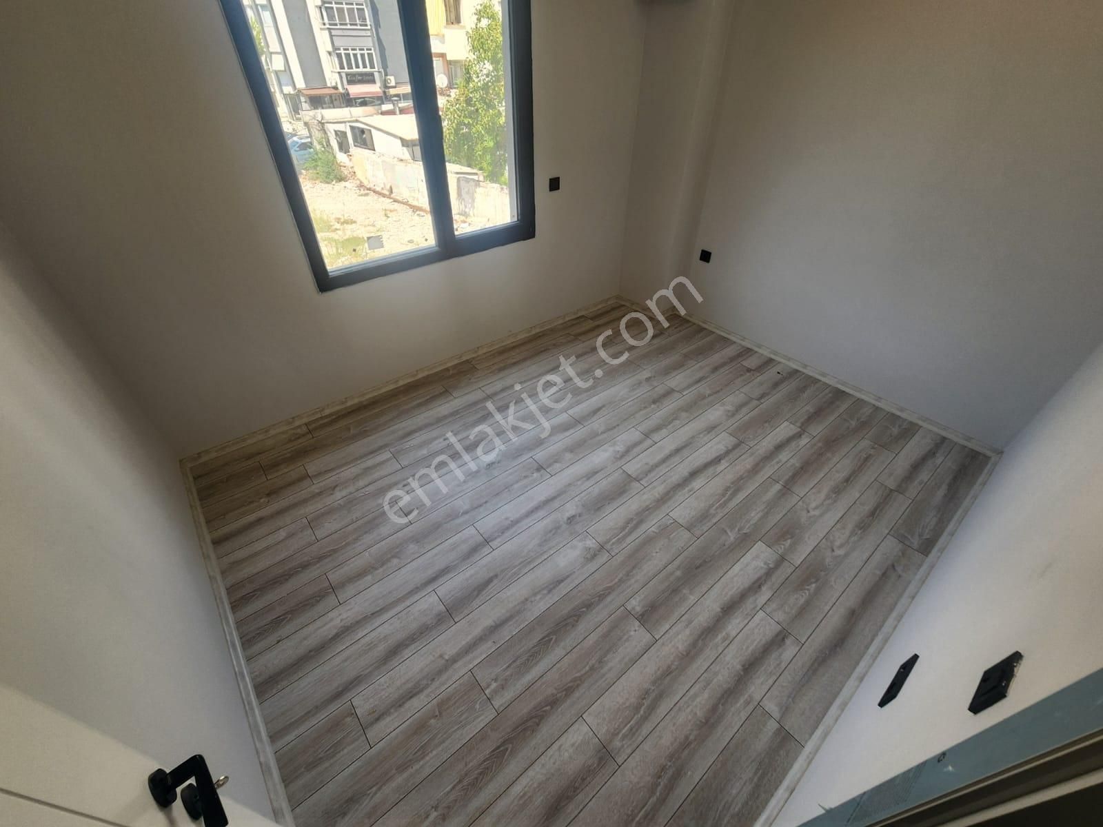 Kumsaldan Akçayda Merkezi Konumda Denize 50 Mt_1+1_sıfır Daire - Görsel 33