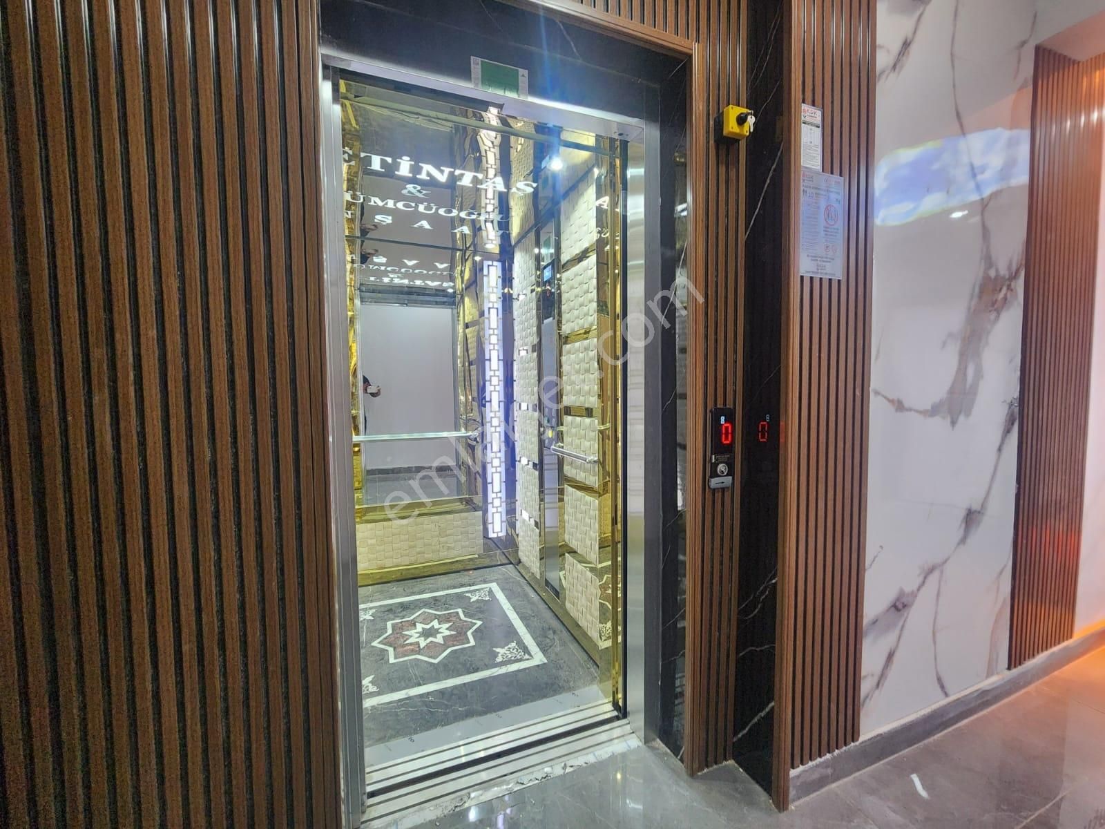 Kumsaldan Akçayda Merkezi Konumda Denize 50 Mt_1+1_sıfır Daire - Görsel 11