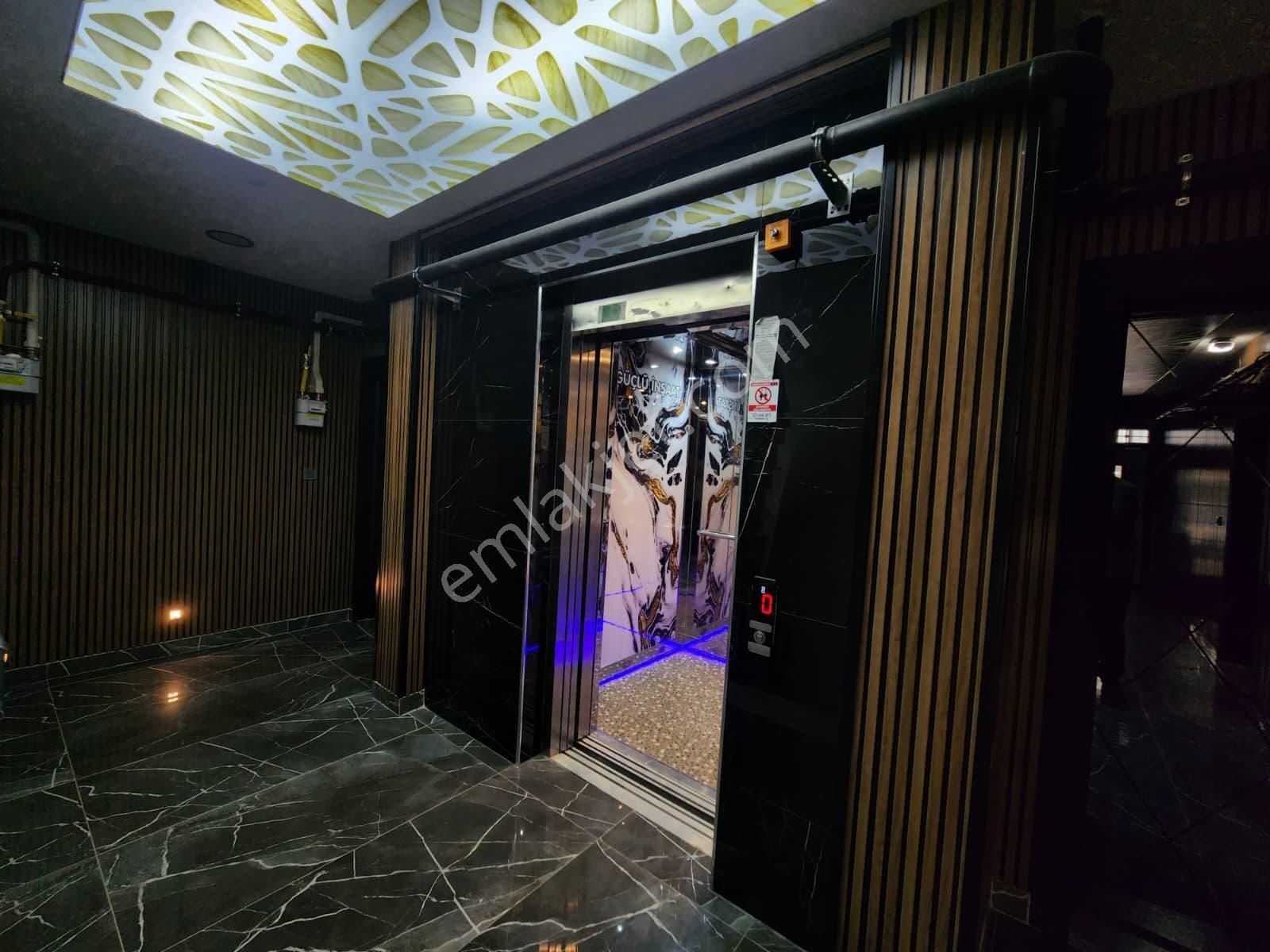 Kumsaldan Altınkumda Tasarımıyla Büyüleyen_2+1_sıfır Lüx Daire* - Görsel 15
