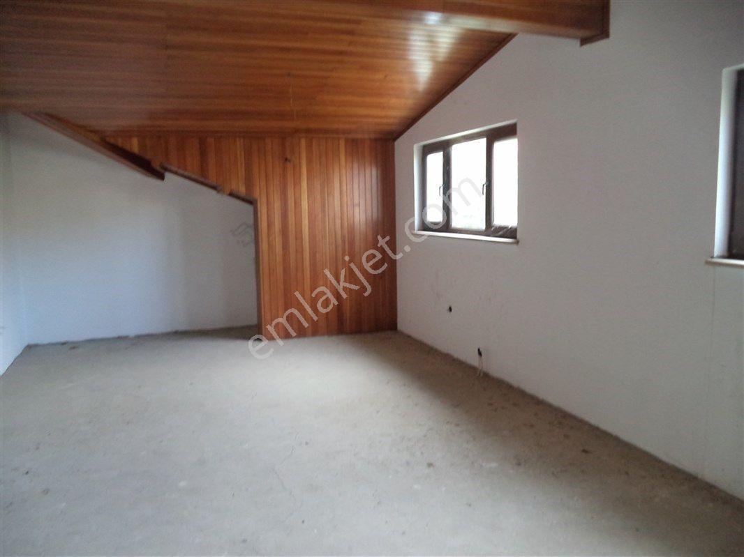 Mudanya Bademli'de 700 M2 Bahçeli Satılık Villa - Görsel 9