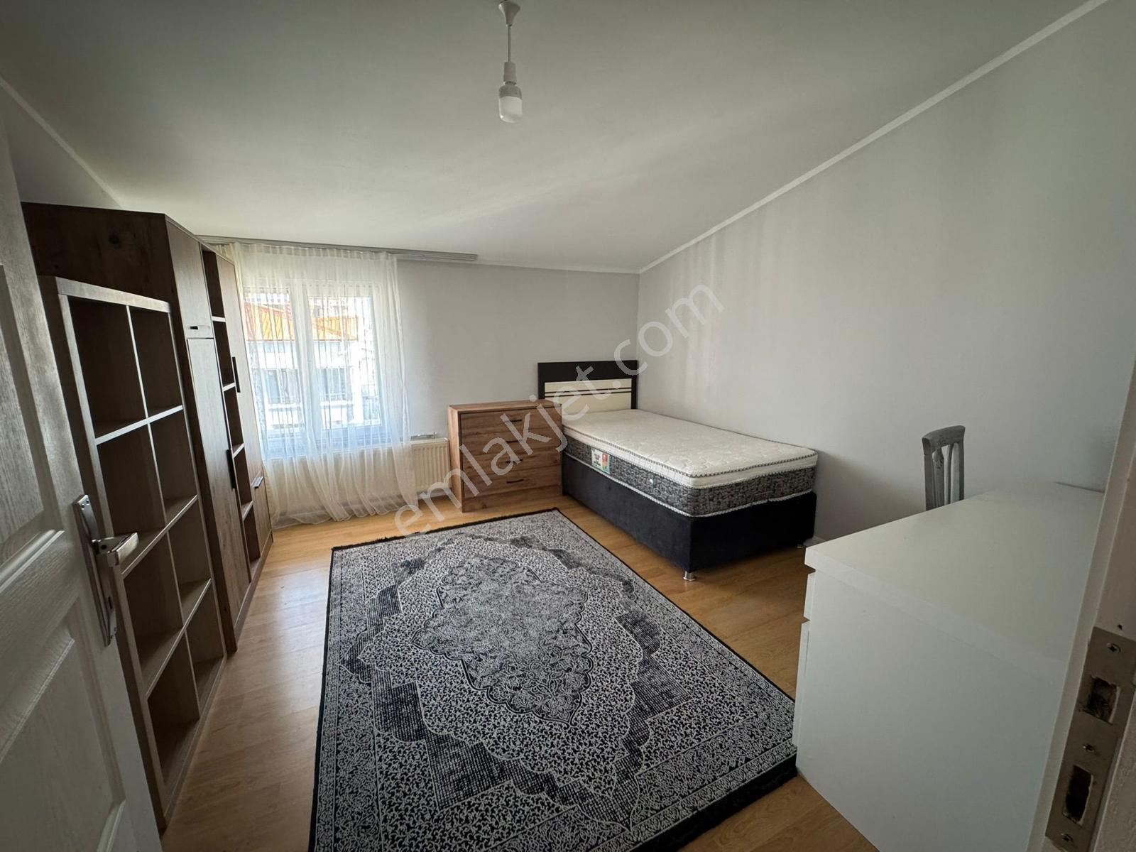 Abonelikleri Açık 2+1 Eşyalı Daire - Görsel 5