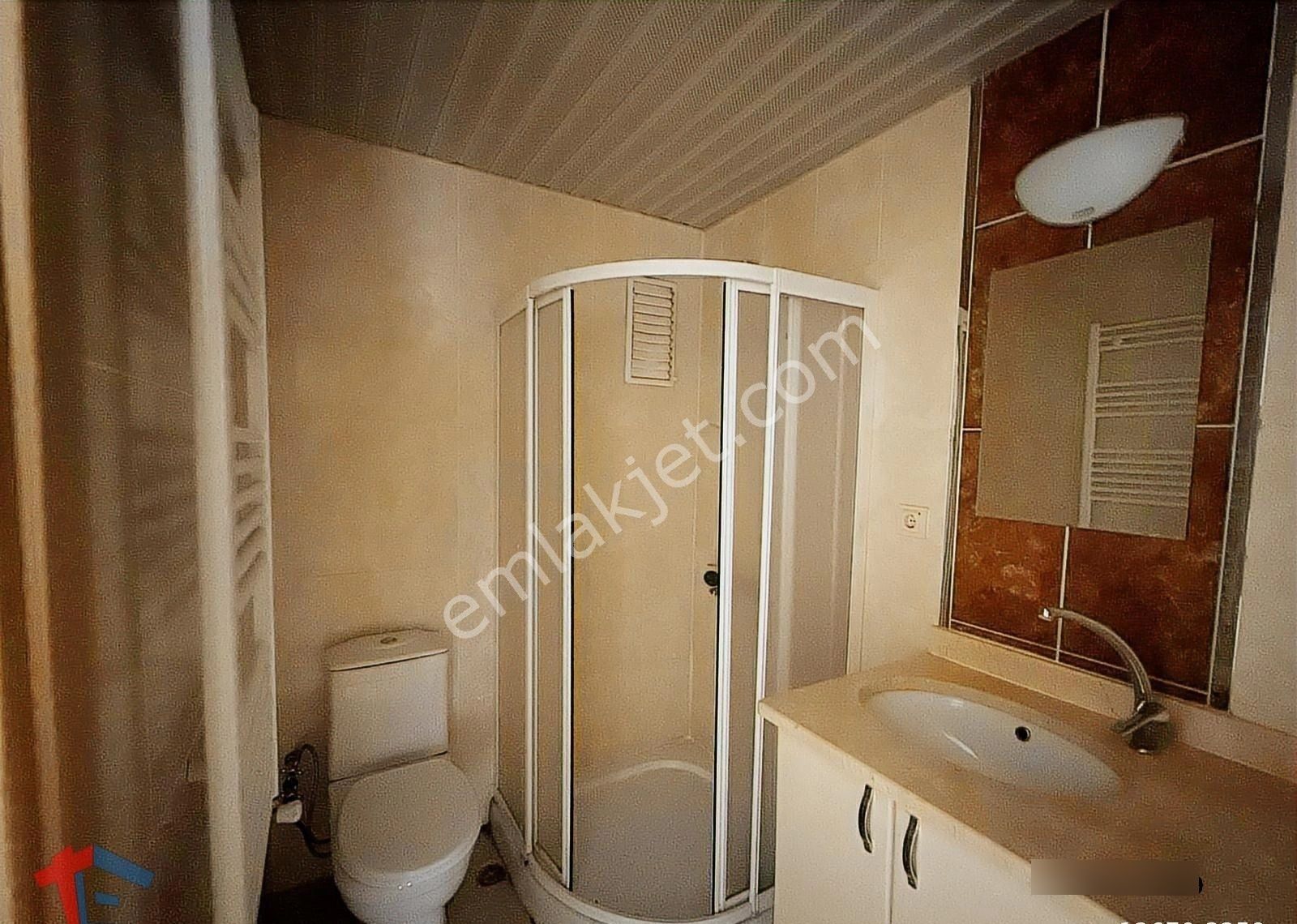 Manzaralı Temiz Kullanışlı Kiralık 2+1 - Görsel 16