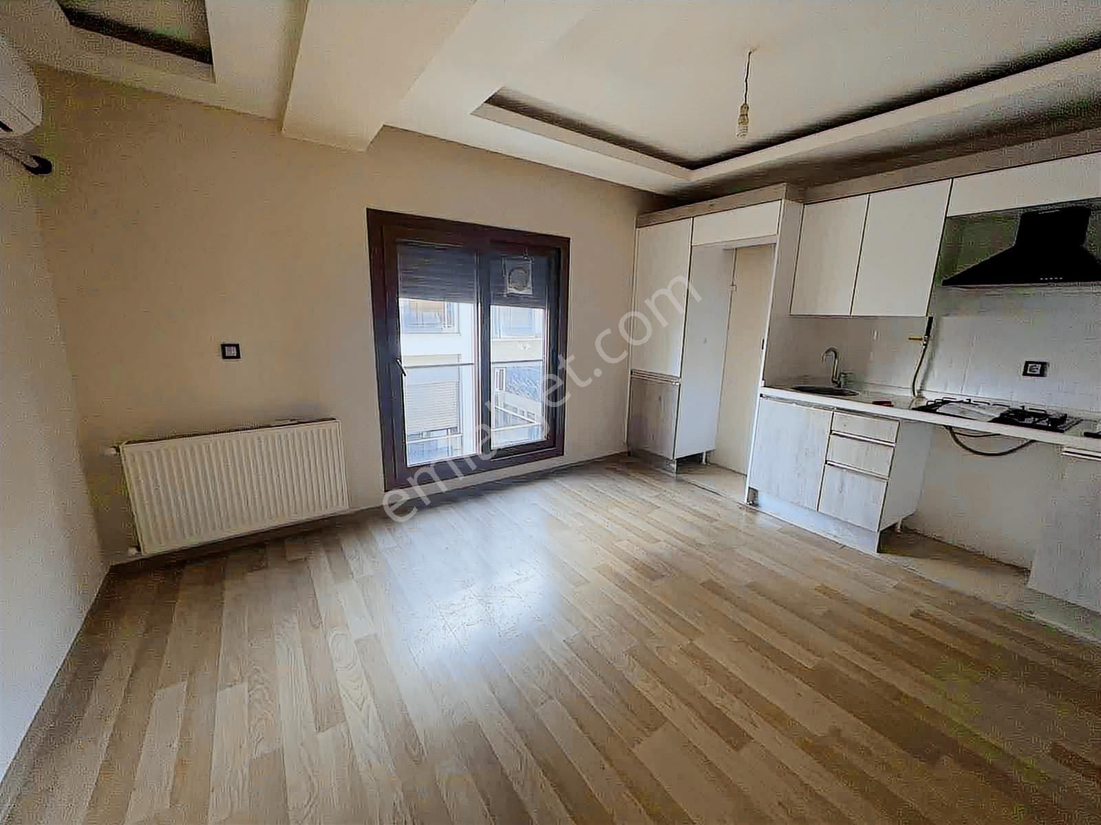 Namlı'dan Çevik1 Meydanı Yakını Doğagaz+klimalı 1+1