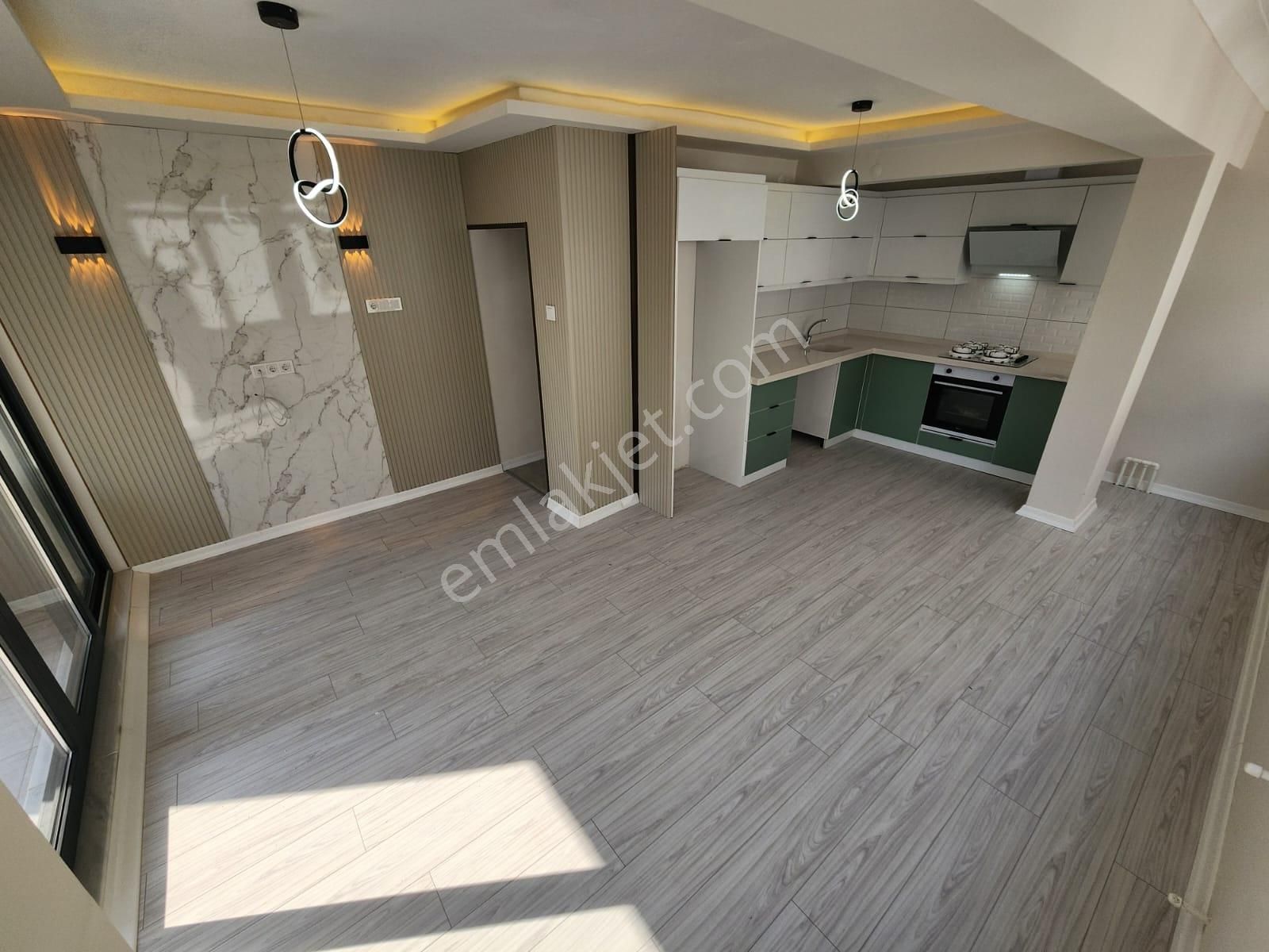 Kumsaldan Akçay Merkezde Ara Kat Ön Cephe Full Yapılı_2+1_daire! - Görsel 3