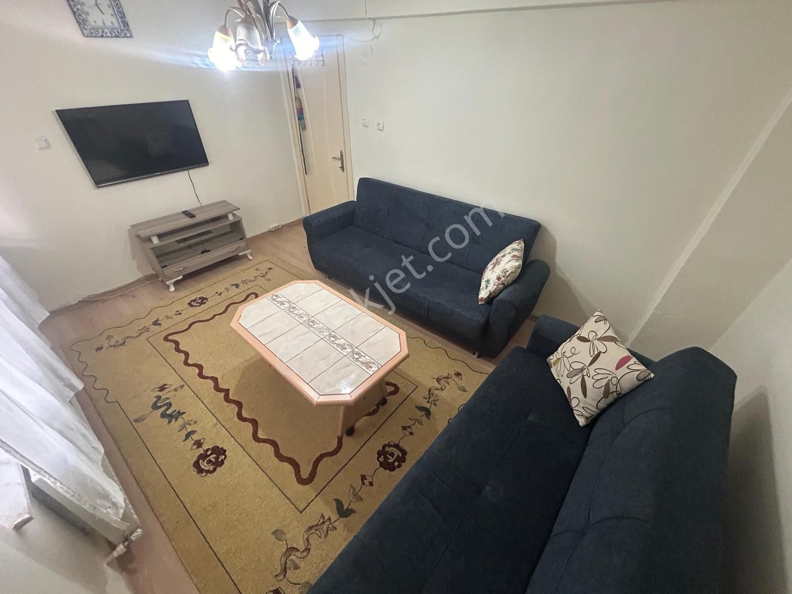 Kumsaldan İkizçayda Geniş Balkonlu Full Eşyalı_2+1_öncephe Daire - Görsel 2