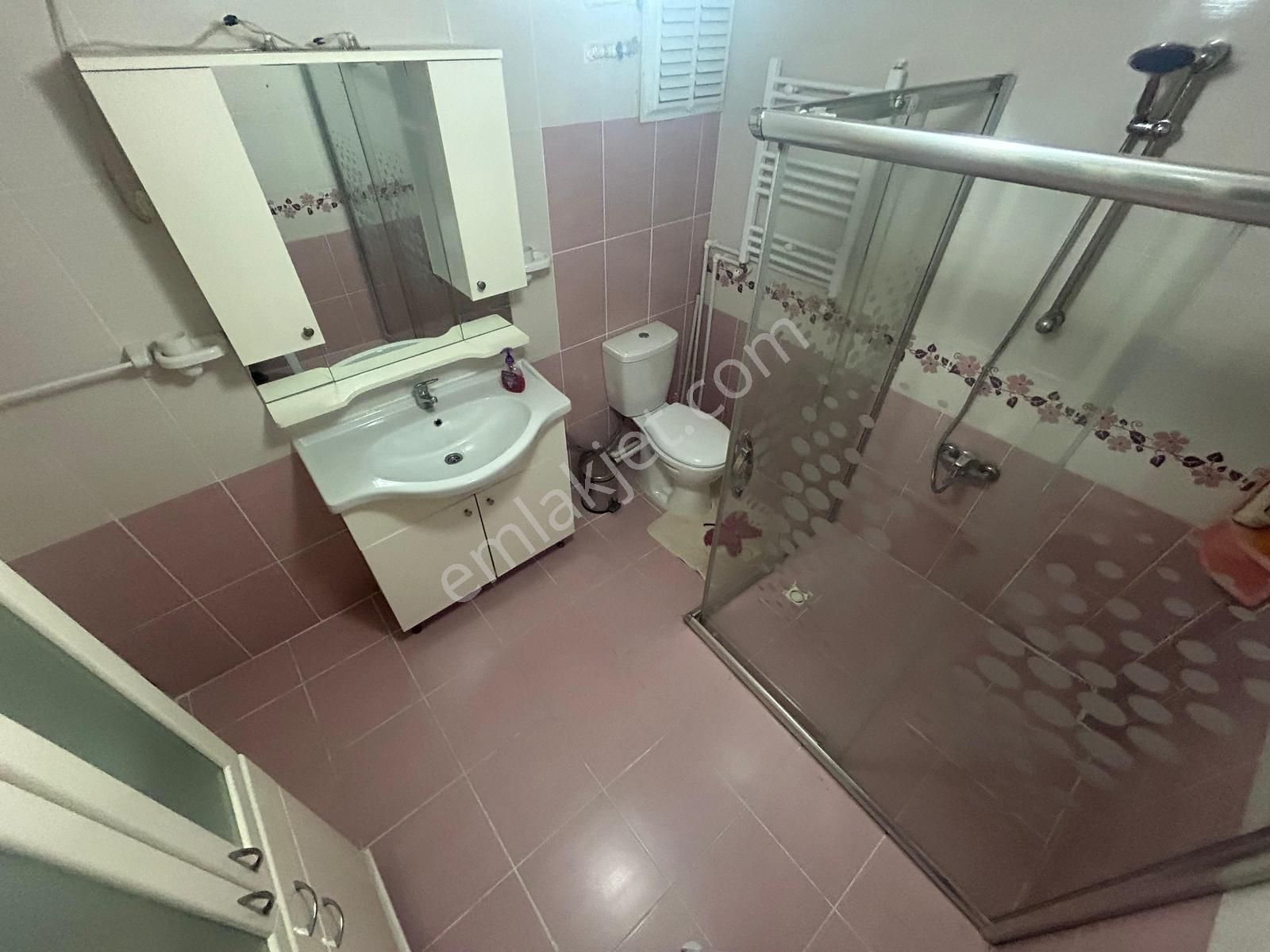 Kumsaldan İkizçayda Geniş Balkonlu Full Eşyalı_2+1_öncephe Daire - Görsel 27