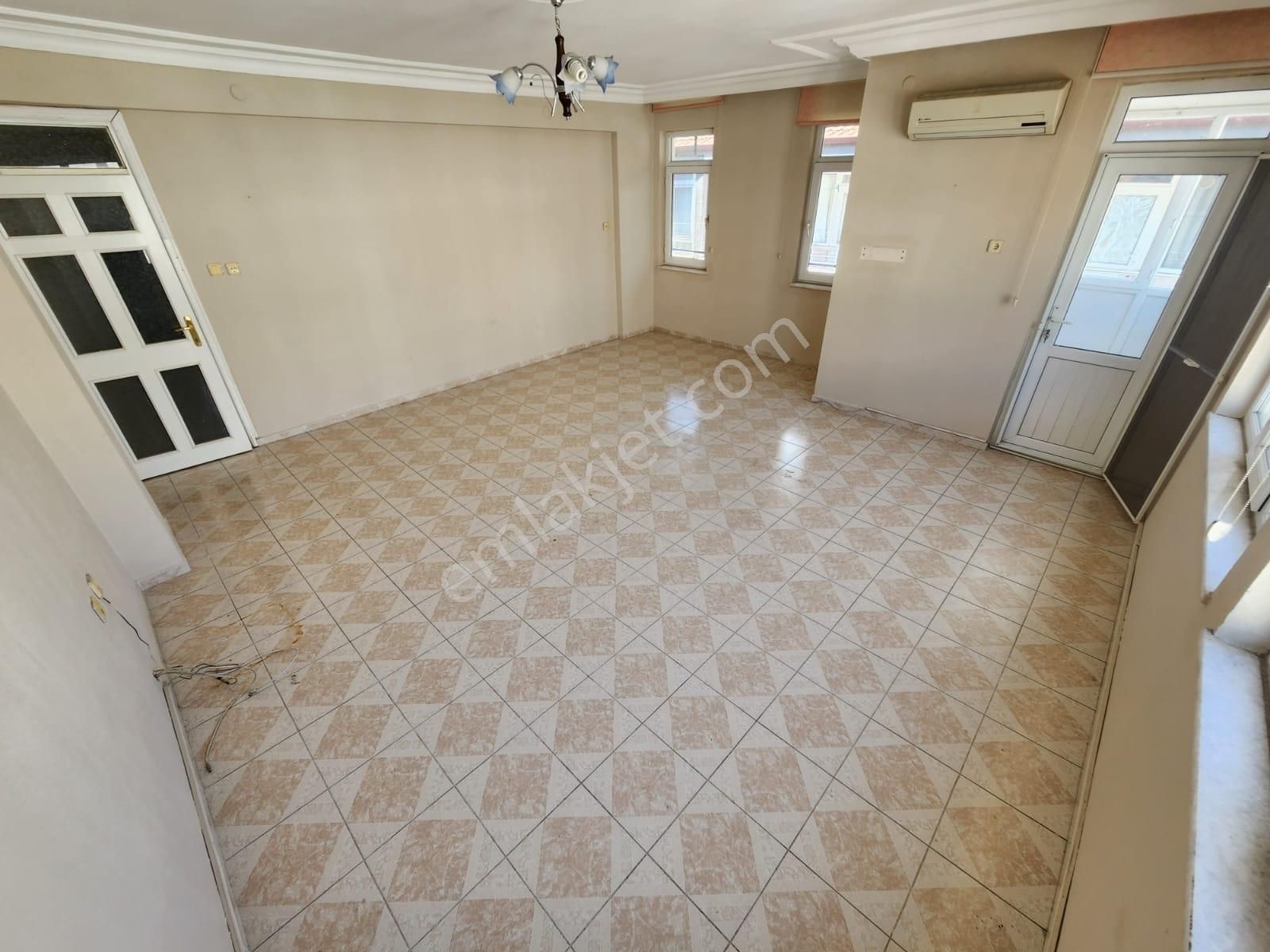 Kumsaldan İkizçay'da Muhteşem Fiyatıyla_2+1_satılık Geniş Daire! - Görsel 20