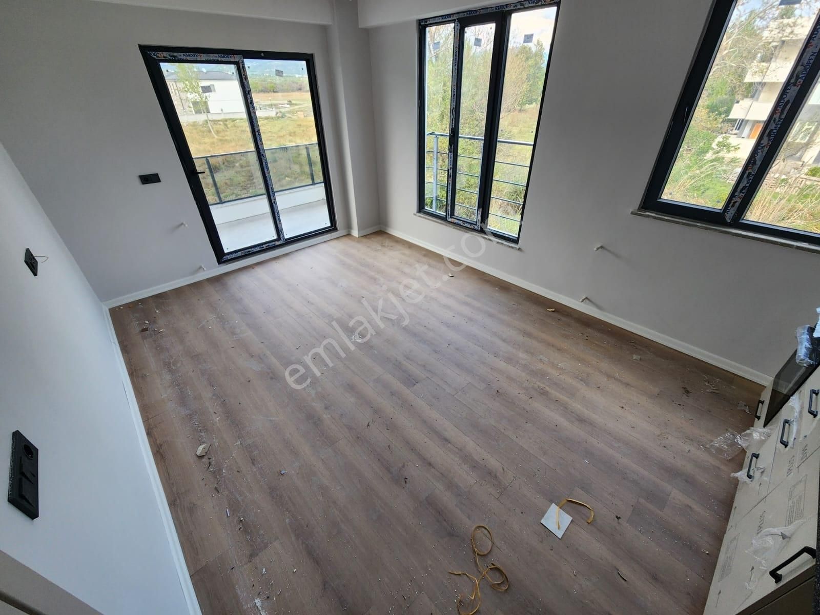 Kumsaldan Akçayda Çift Balkonlu Ara Kat Ön Cephe_2+1_sıfır Daire - Görsel 21