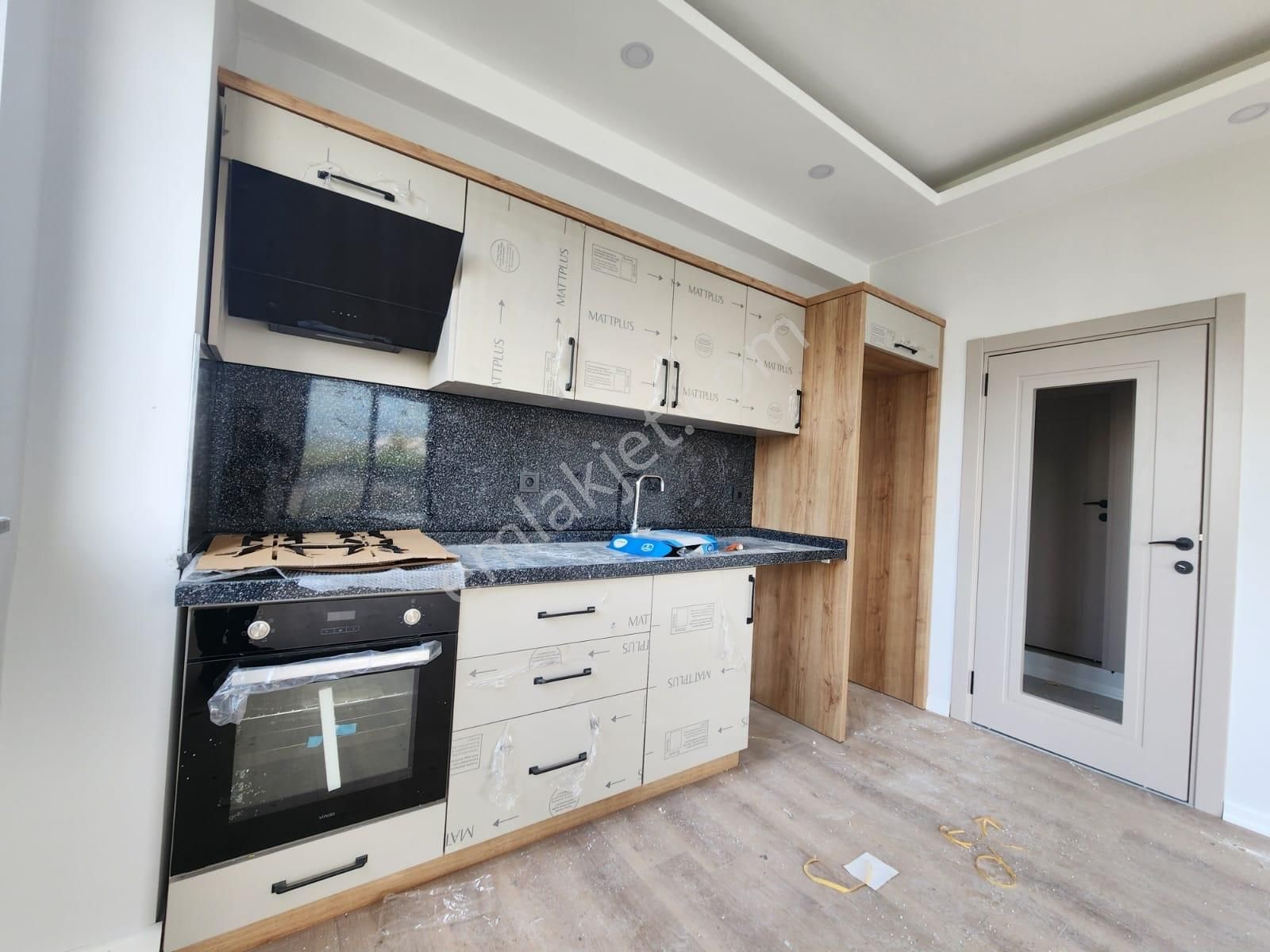 Kumsaldan Akçayda Çift Balkonlu Ara Kat Ön Cephe_2+1_sıfır Daire - Görsel 12