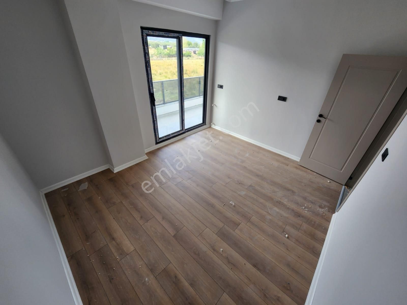 Kumsaldan Akçayda Çift Balkonlu Ara Kat Ön Cephe_2+1_sıfır Daire - Görsel 28