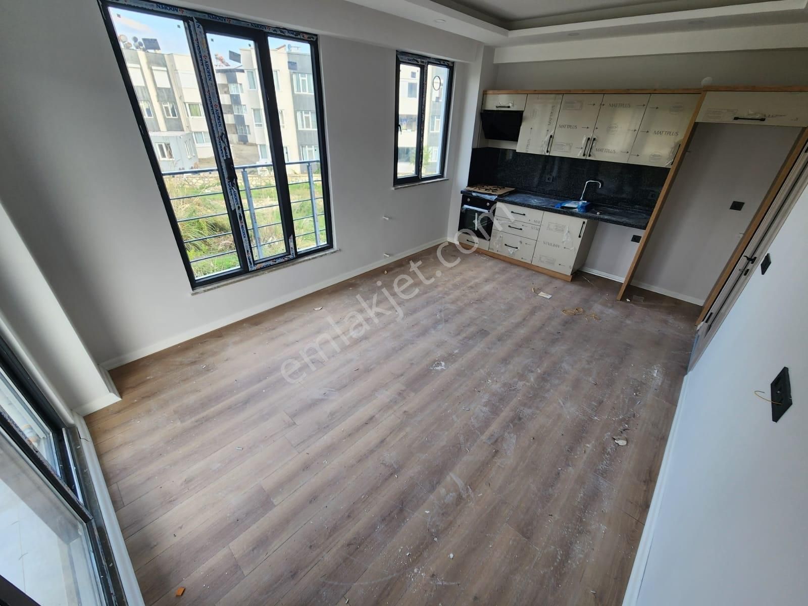 Kumsaldan Akçayda Çift Balkonlu Ara Kat Ön Cephe_2+1_sıfır Daire - Görsel 20