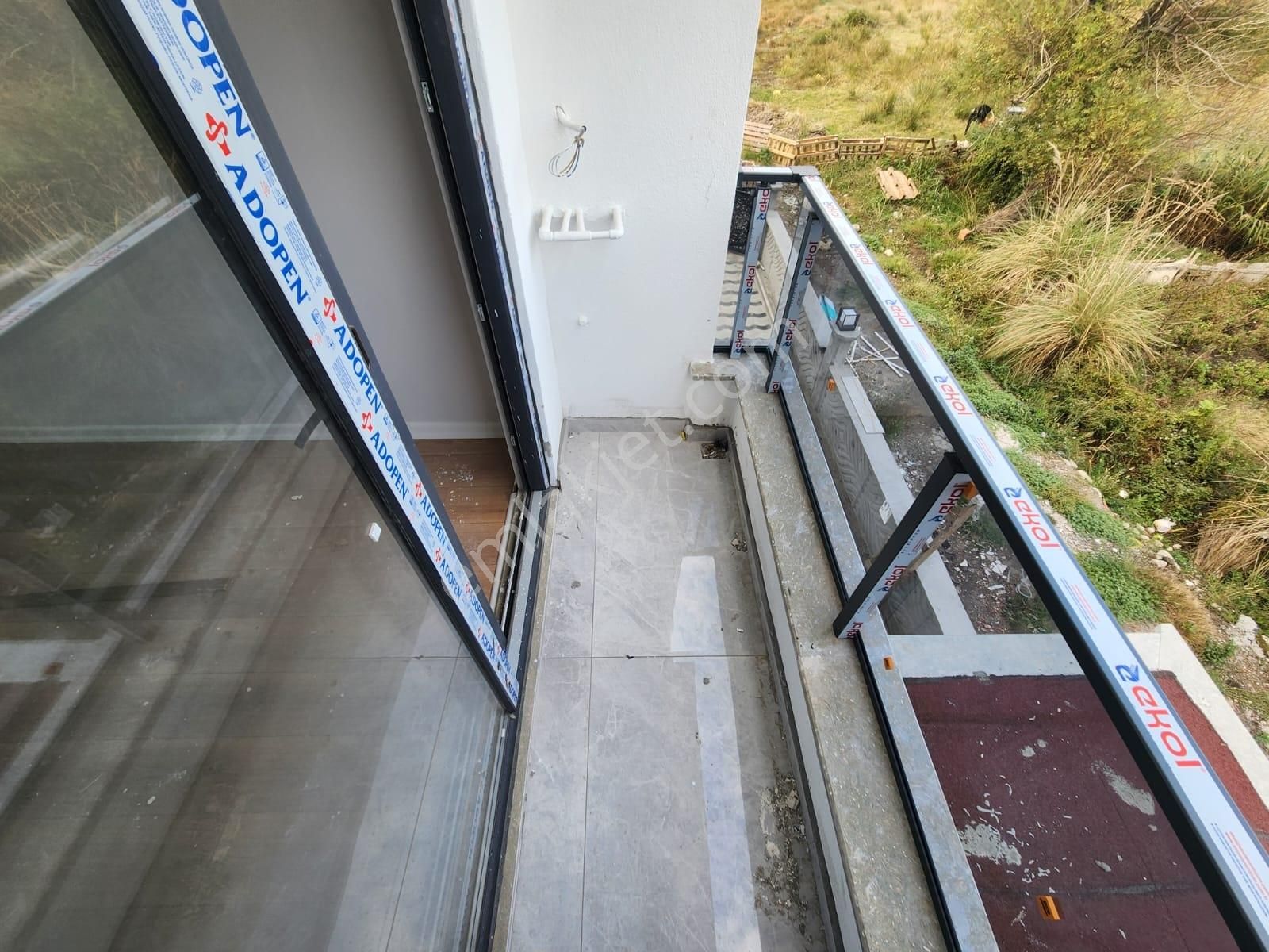 Kumsaldan Akçayda Çift Balkonlu Ara Kat Ön Cephe_2+1_sıfır Daire - Görsel 19