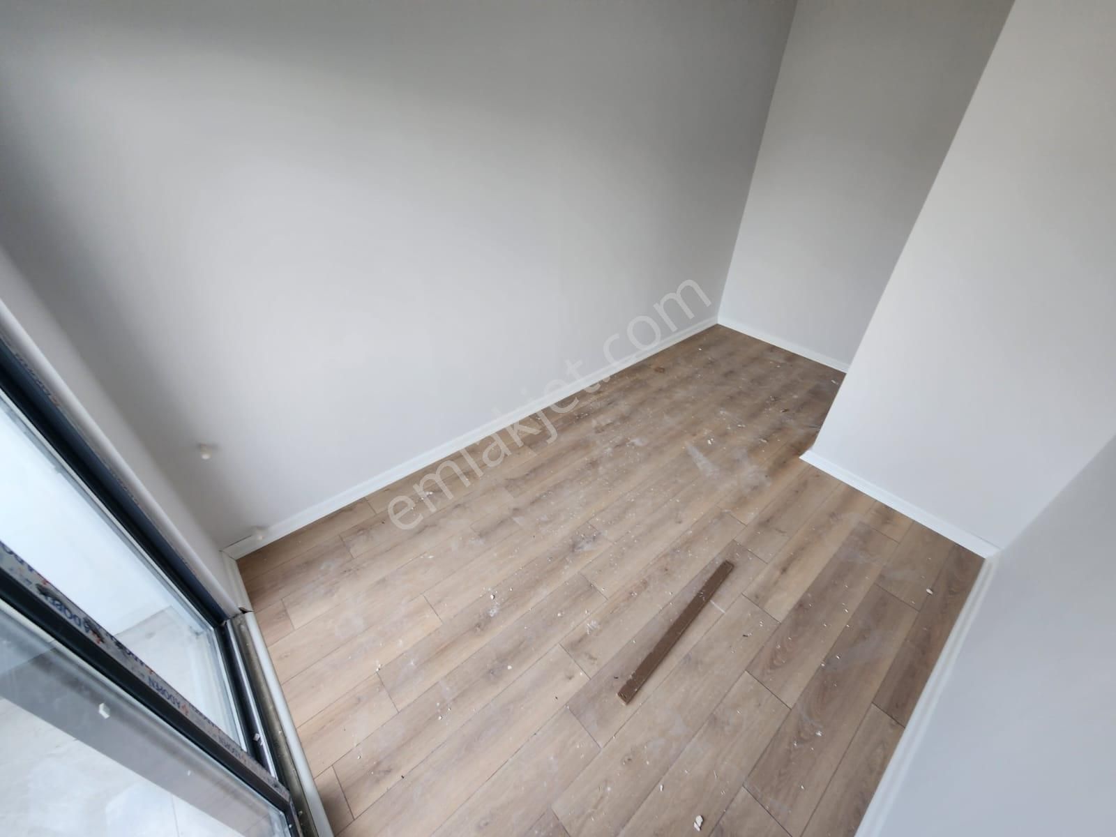 Kumsaldan Akçayda Çift Balkonlu Ara Kat Ön Cephe_2+1_sıfır Daire - Görsel 2