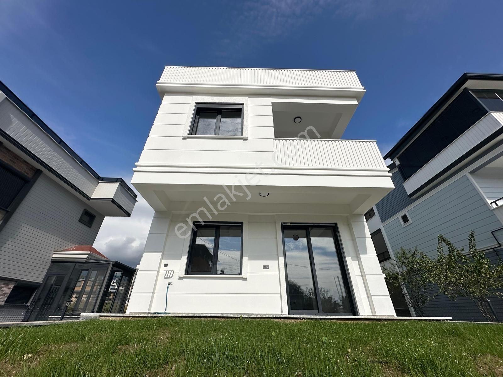 Kumsaldan Akçay'da Kendine Ait Bahçe Kullanımlı_1+1_sıfır Daire* - Görsel 5