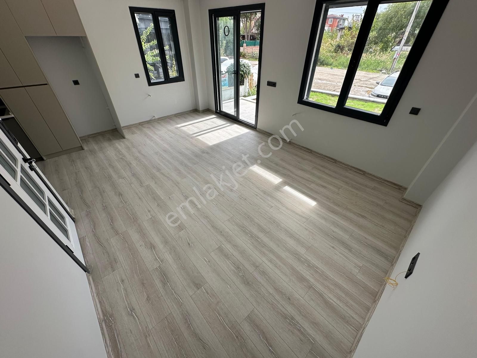 Kumsaldan Akçay'da Kendine Ait Bahçe Kullanımlı_1+1_sıfır Daire* - Görsel 16