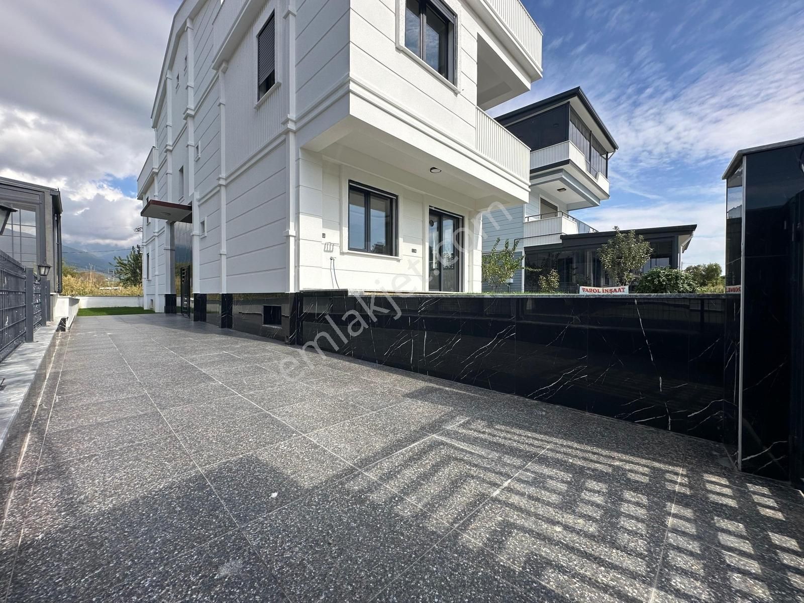 Kumsaldan Akçay'da Kendine Ait Bahçe Kullanımlı_1+1_sıfır Daire* - Görsel 7